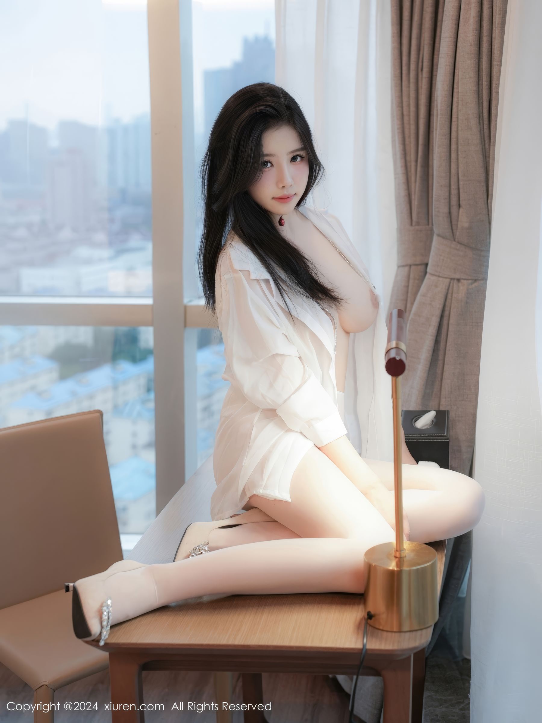 [秀人XiuRen] 2024.12.27 No.9667 袁圆/(72P)