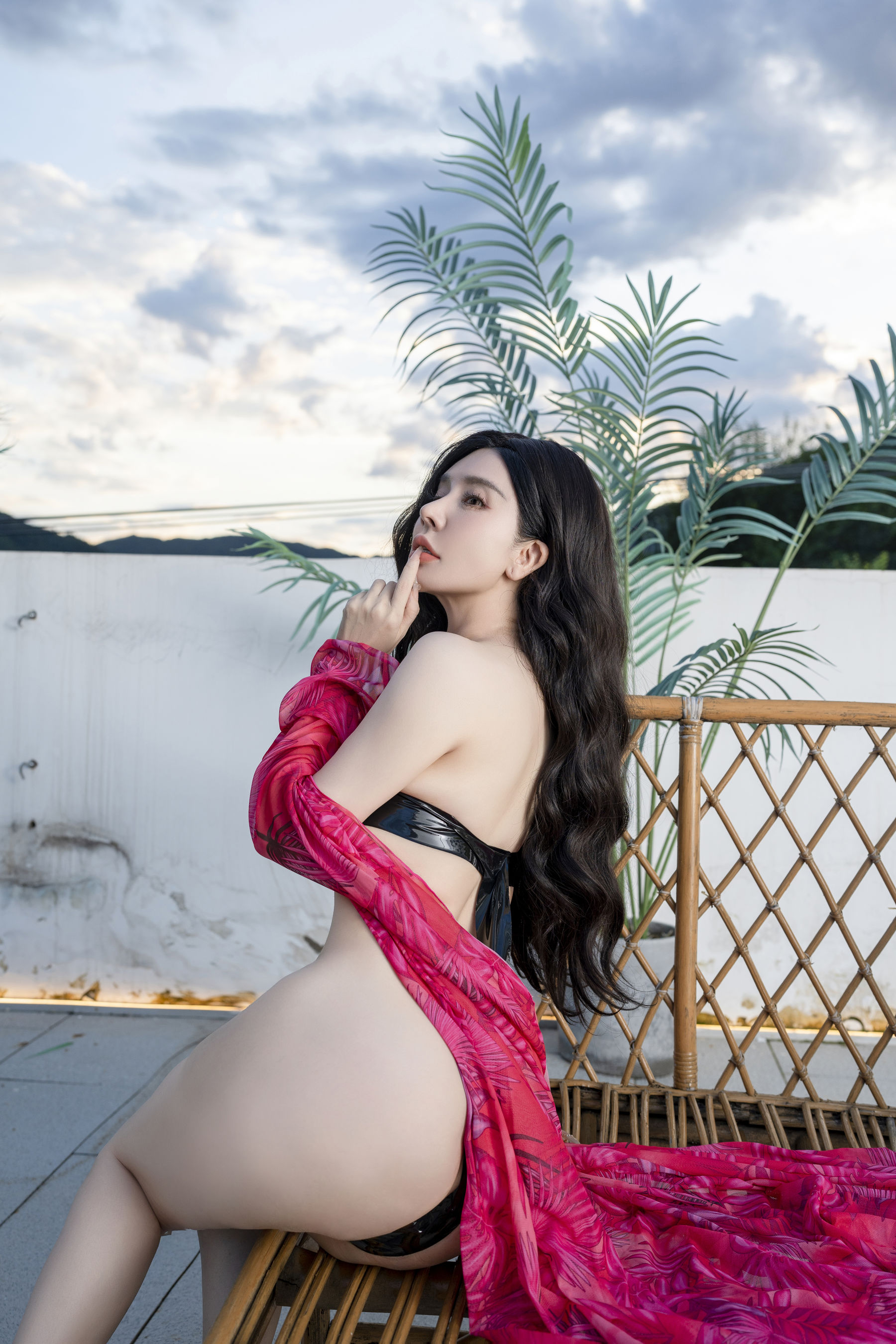 潘娇娇 - 周末帐篷/(90P)