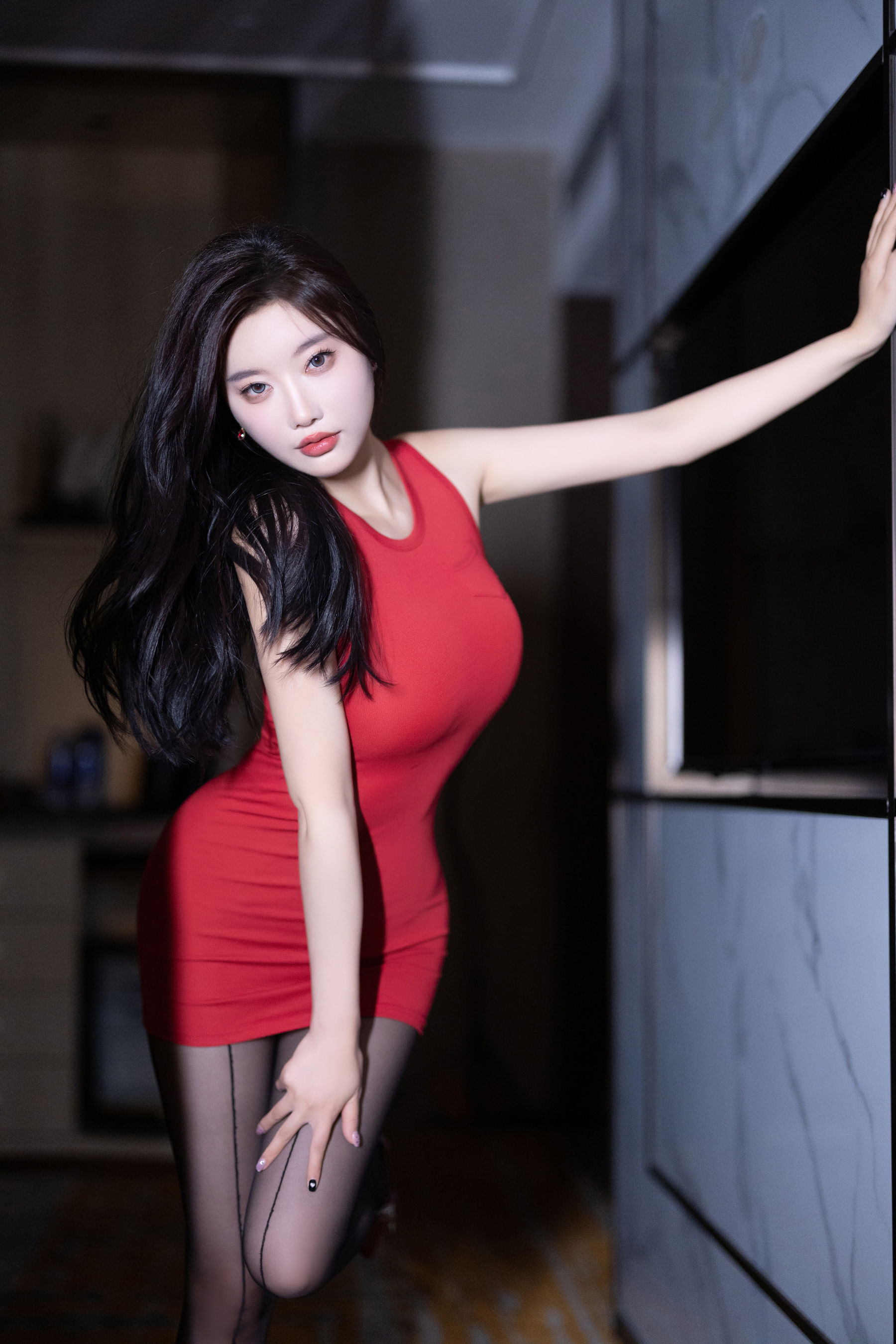 杨晨晨 - 红色连衣短裙/(103P)