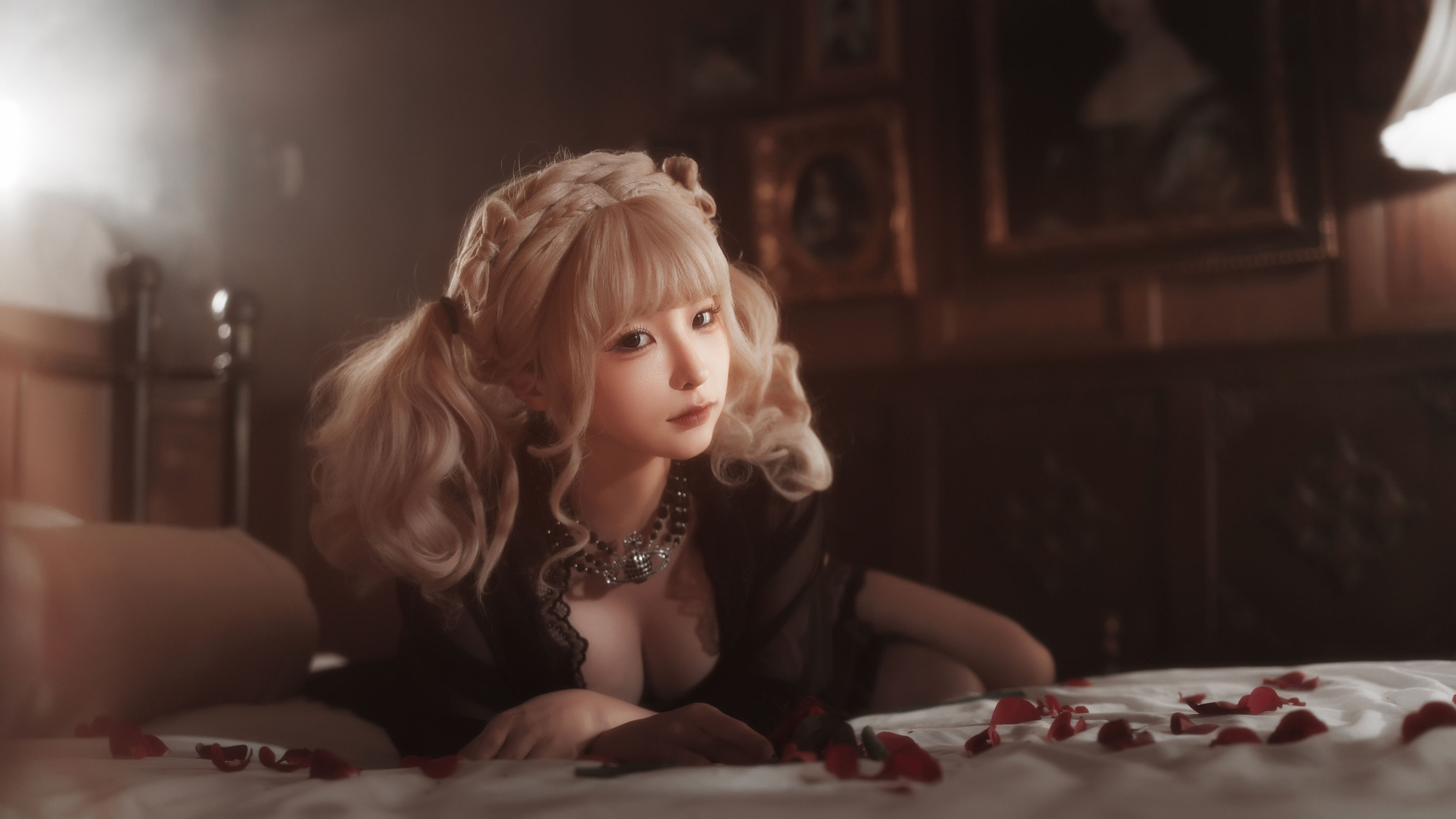 动漫博主蠢沫沫 - 黑红纱裙/(39P)