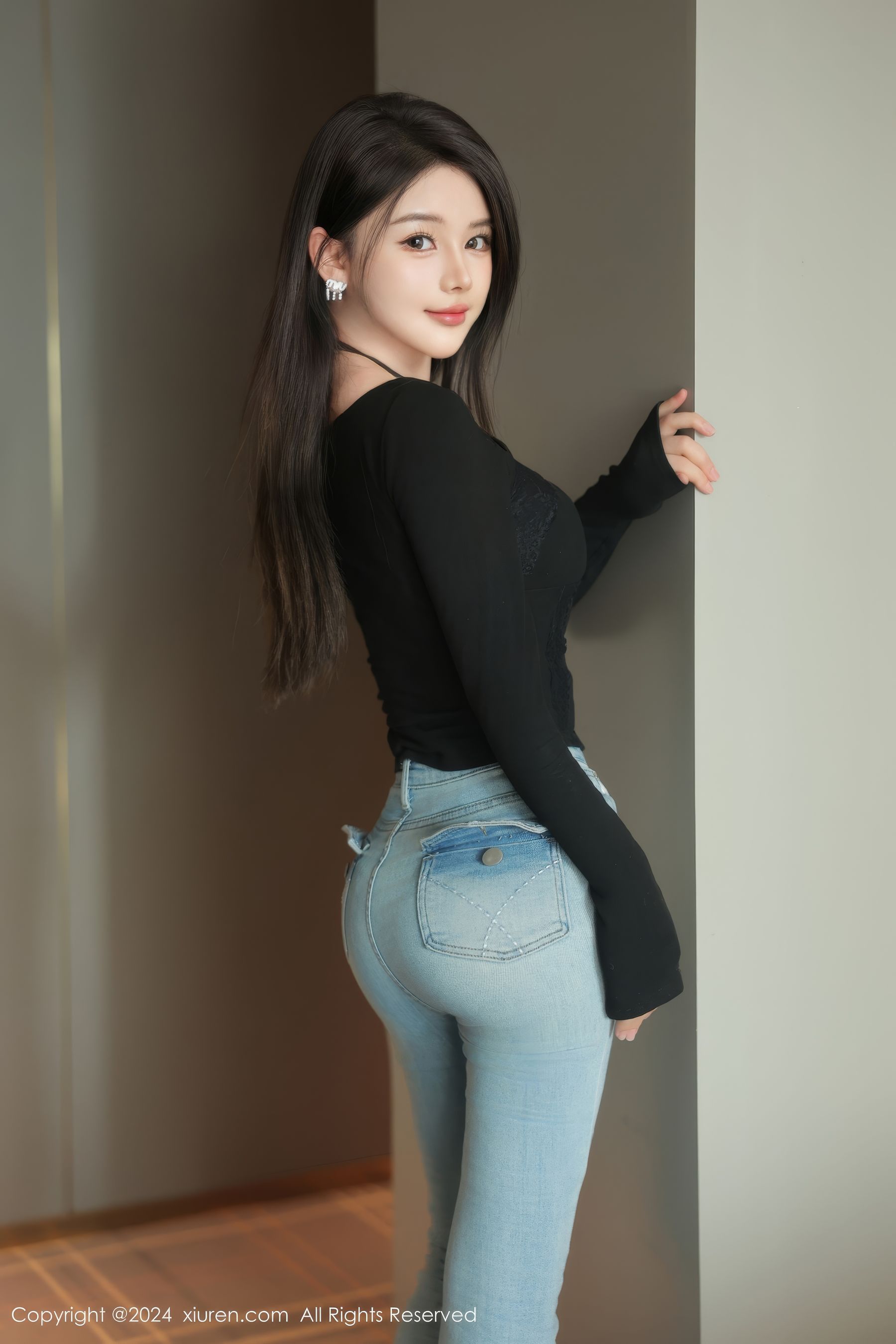 [秀人XiuRen] 2024.12.27 No.9666 爱酱里/(77P)