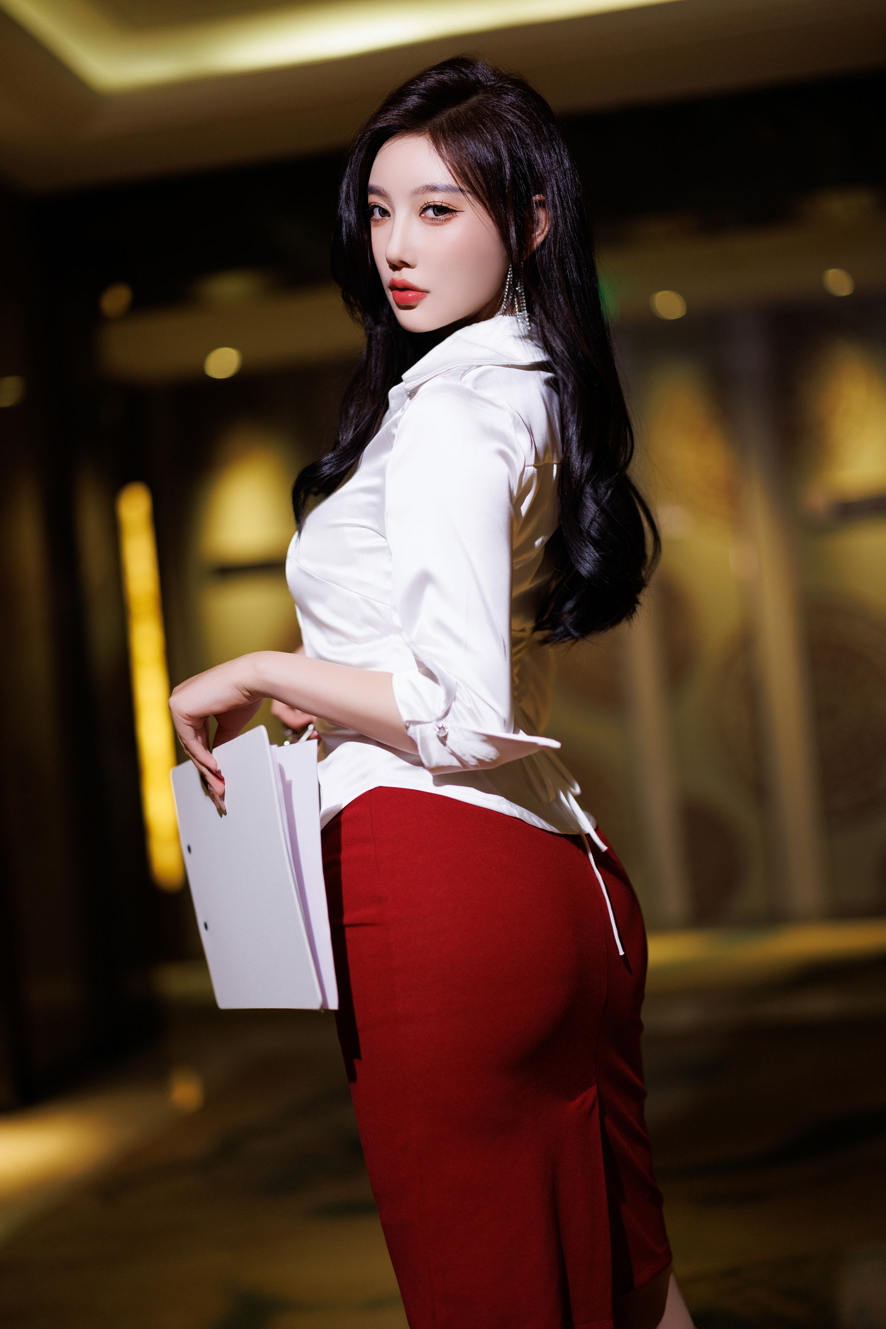 杨晨晨 - 红色短裙/(110P)