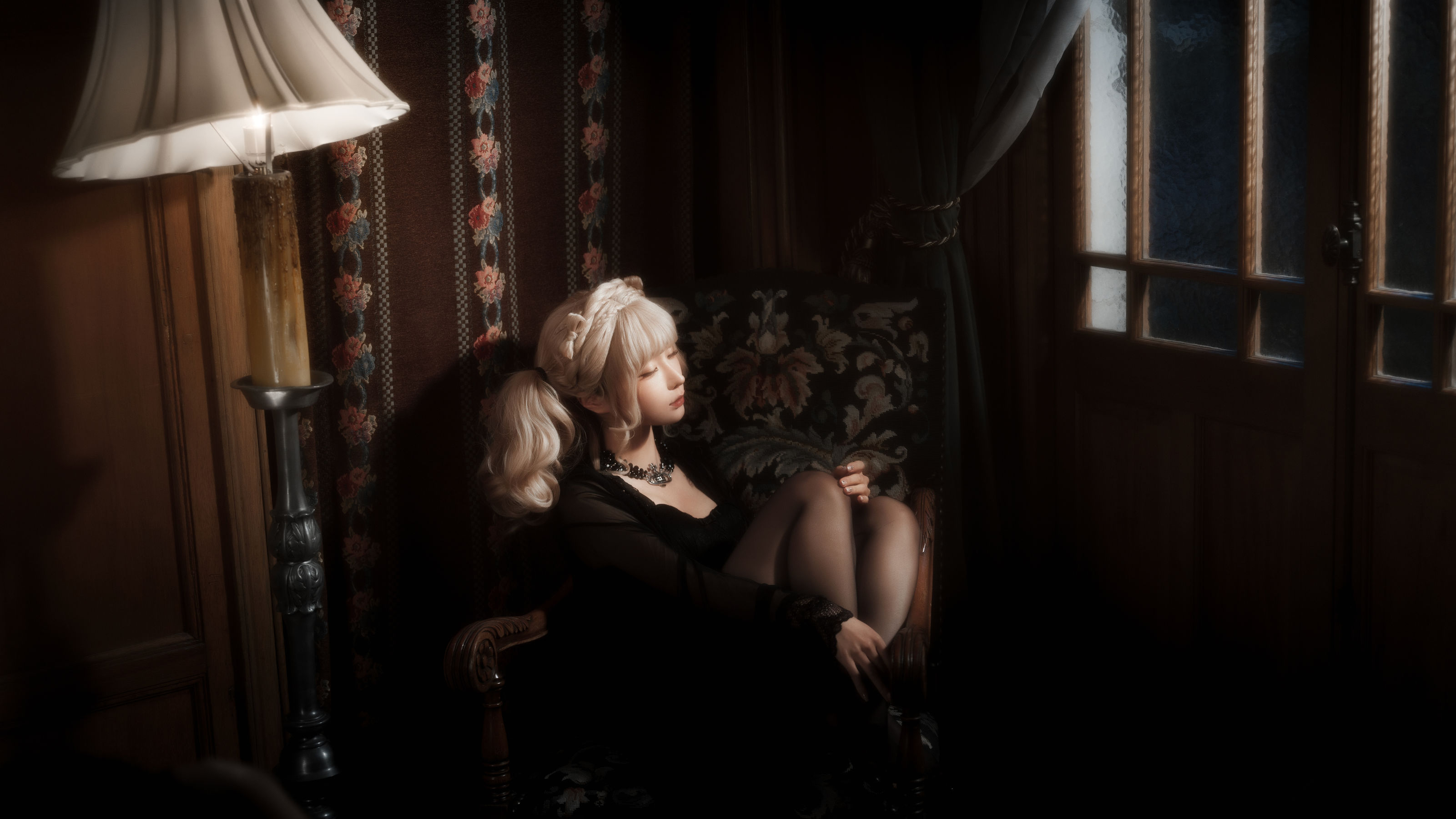 动漫博主蠢沫沫 - 黑红纱裙/(39P)