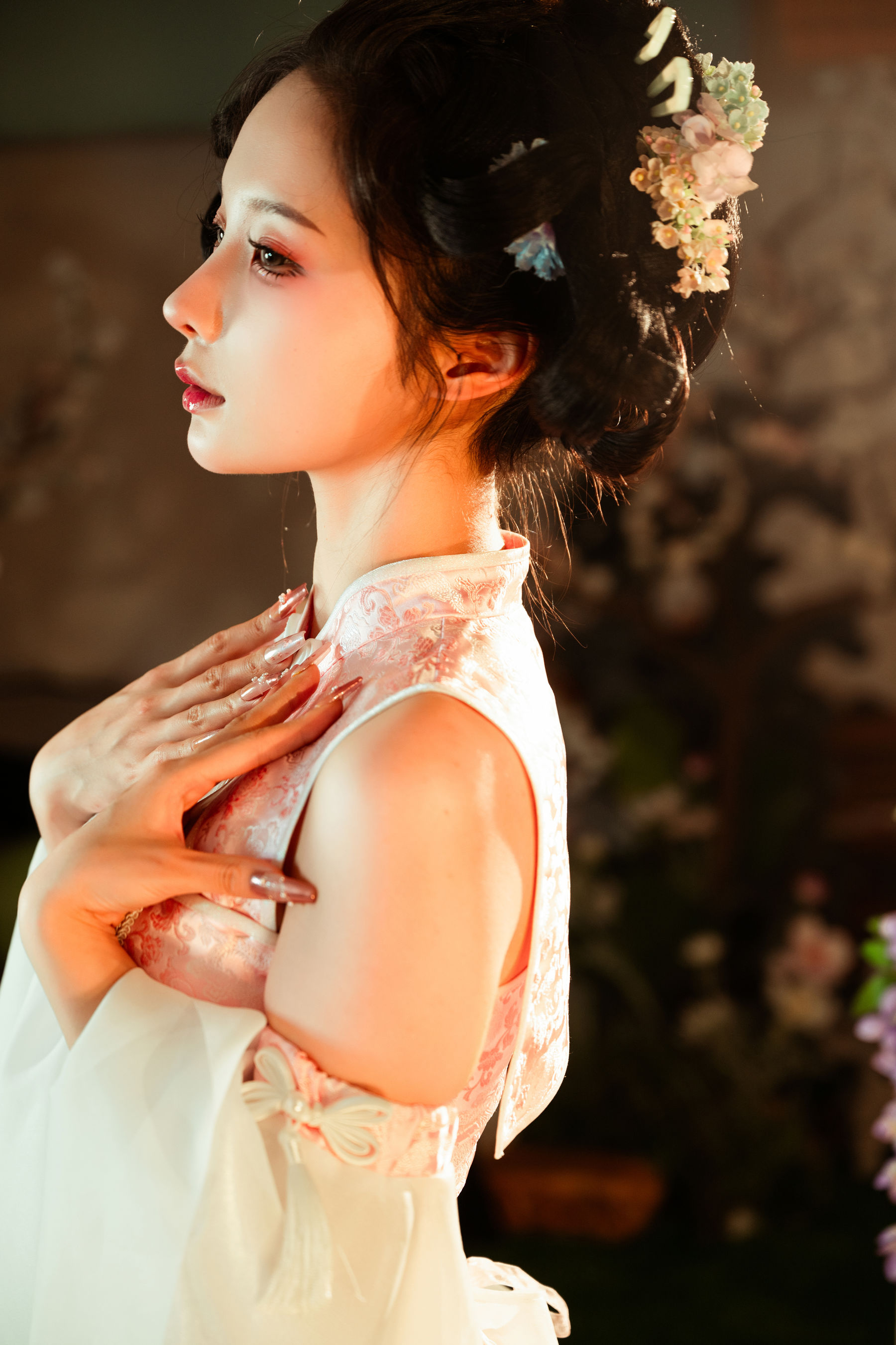 动漫博主蠢沫沫 - 蔻 少女后庭/(64P)