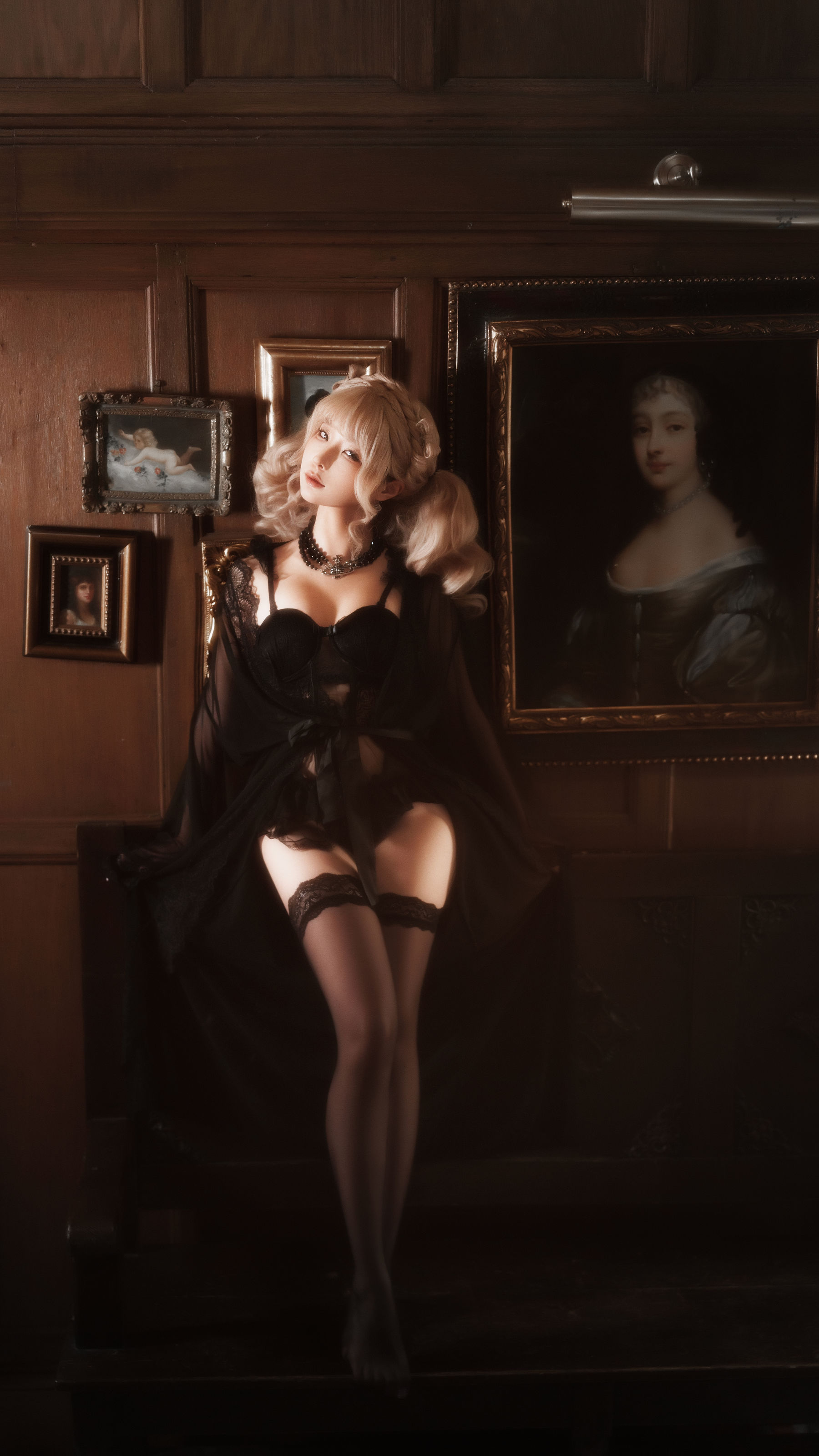 动漫博主蠢沫沫 - 黑红纱裙/(39P)