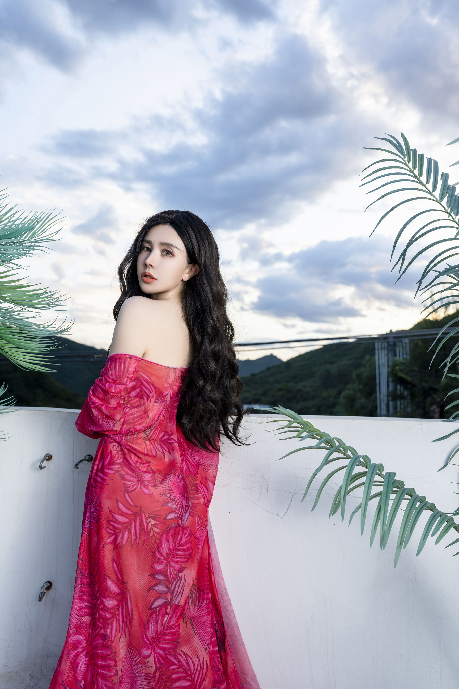 潘娇娇 - 周末帐篷/(90P)