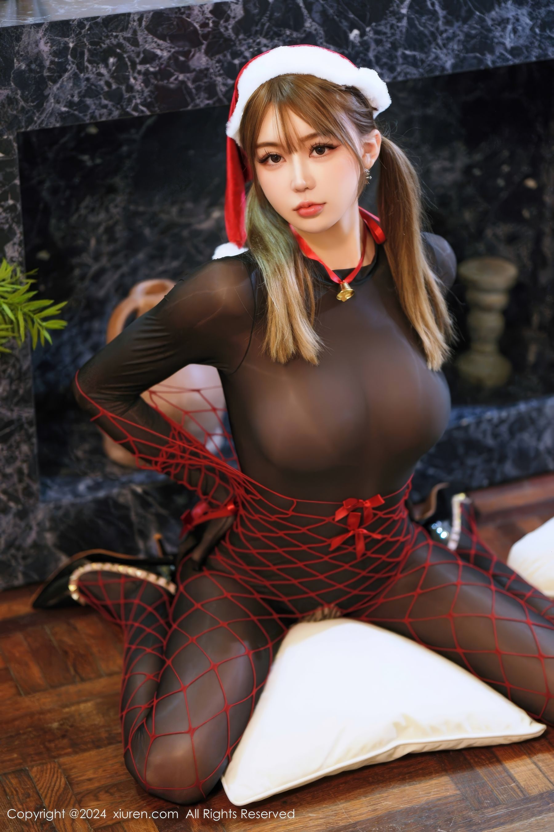 [秀人XiuRen] 2024.12.23 No.9641 Zoe柚柚/(83P)