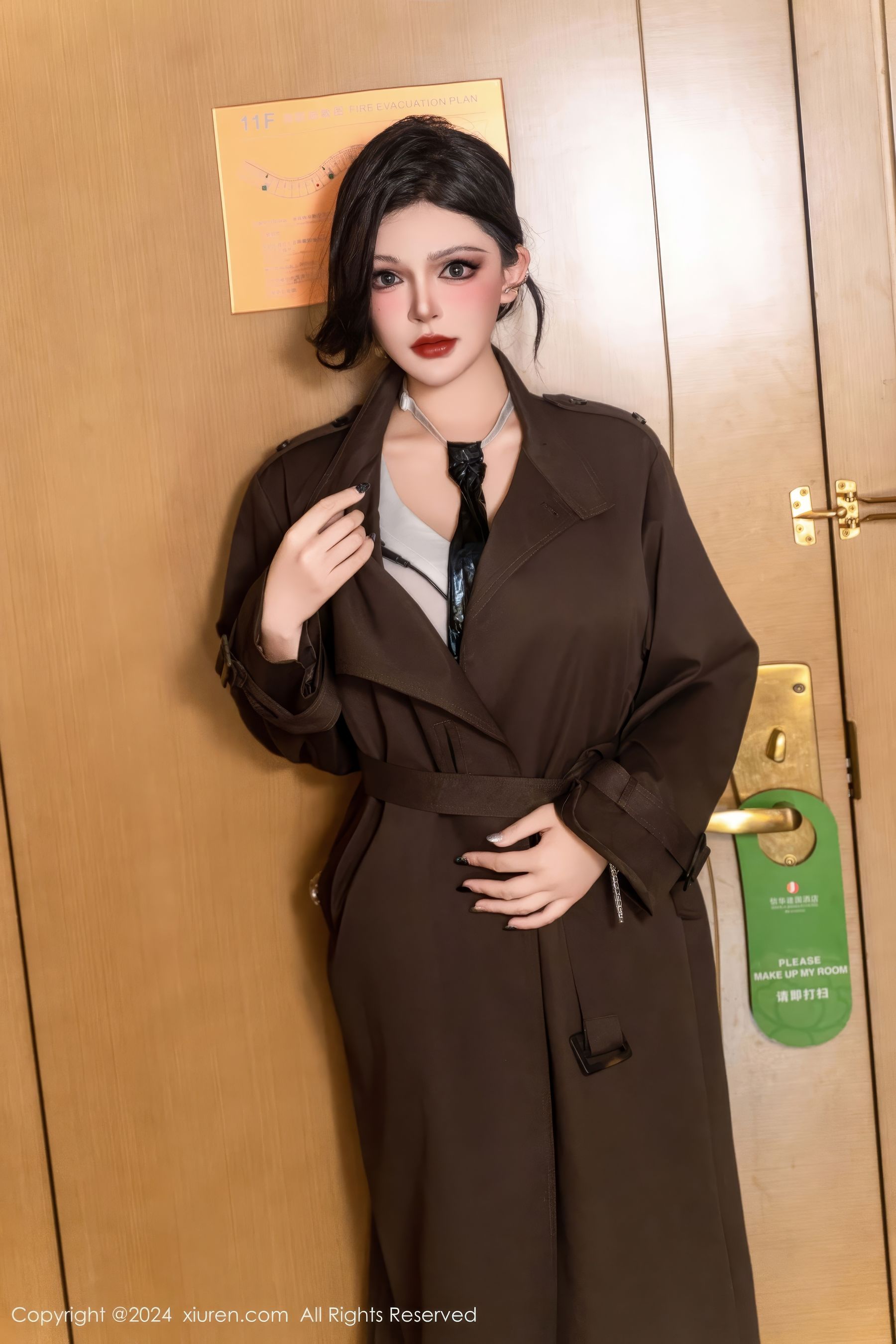 [秀人XiuRen] 2024.12.26 No.9661 伊丽莎有点白/(101P)