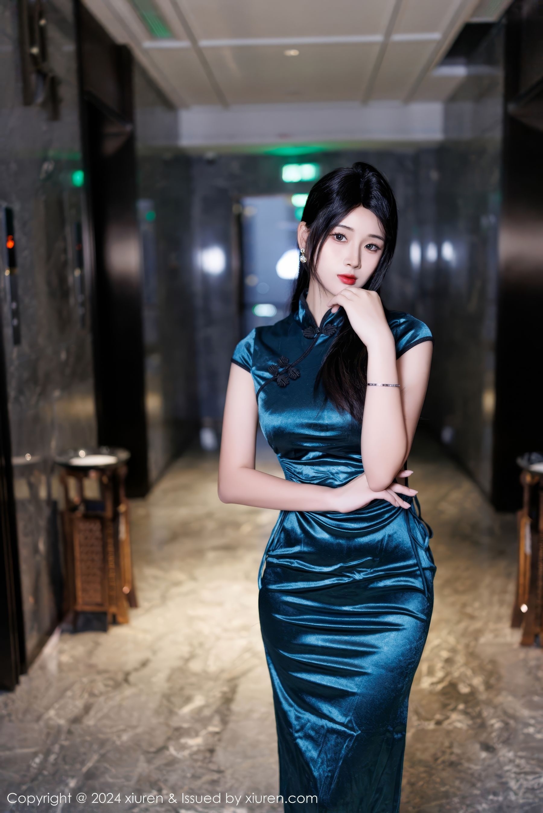 [秀人XiuRen] 2024.12.25 No.9653 南乔/(80P)