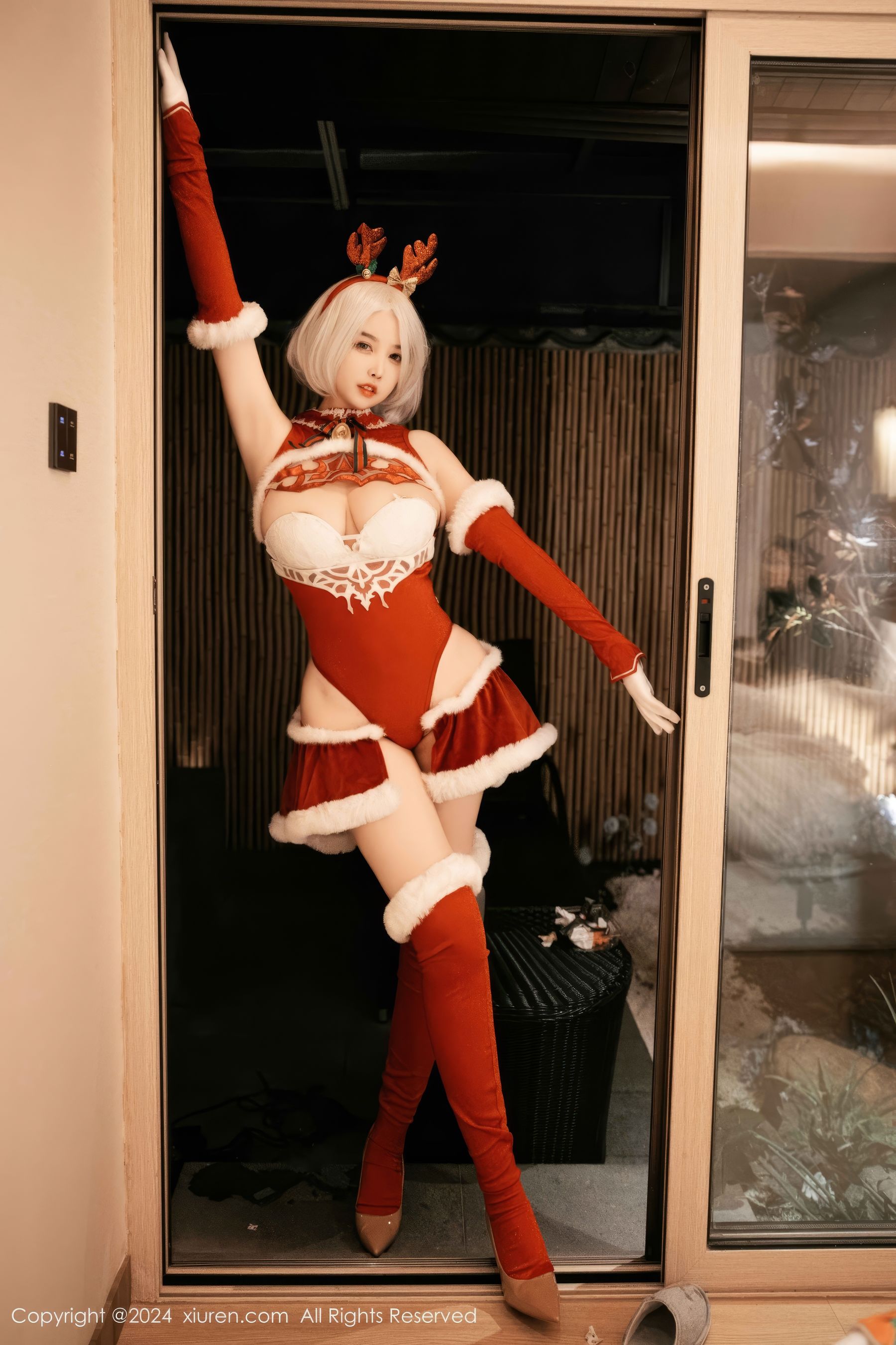 [秀人XiuRen] 2024.12.26 No.9660 樱桃小犊子/(55P)