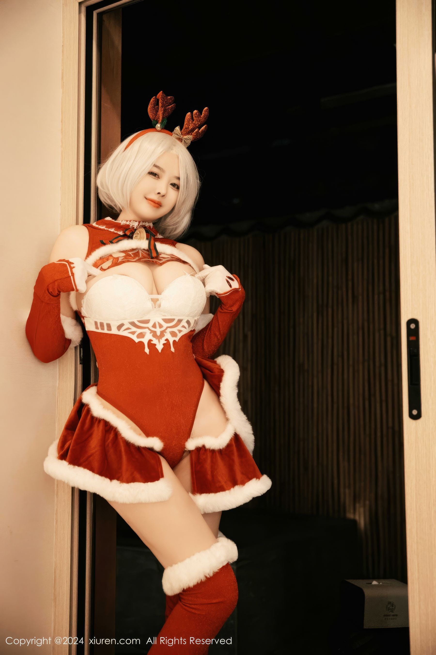 [秀人XiuRen] 2024.12.26 No.9660 樱桃小犊子/(55P)