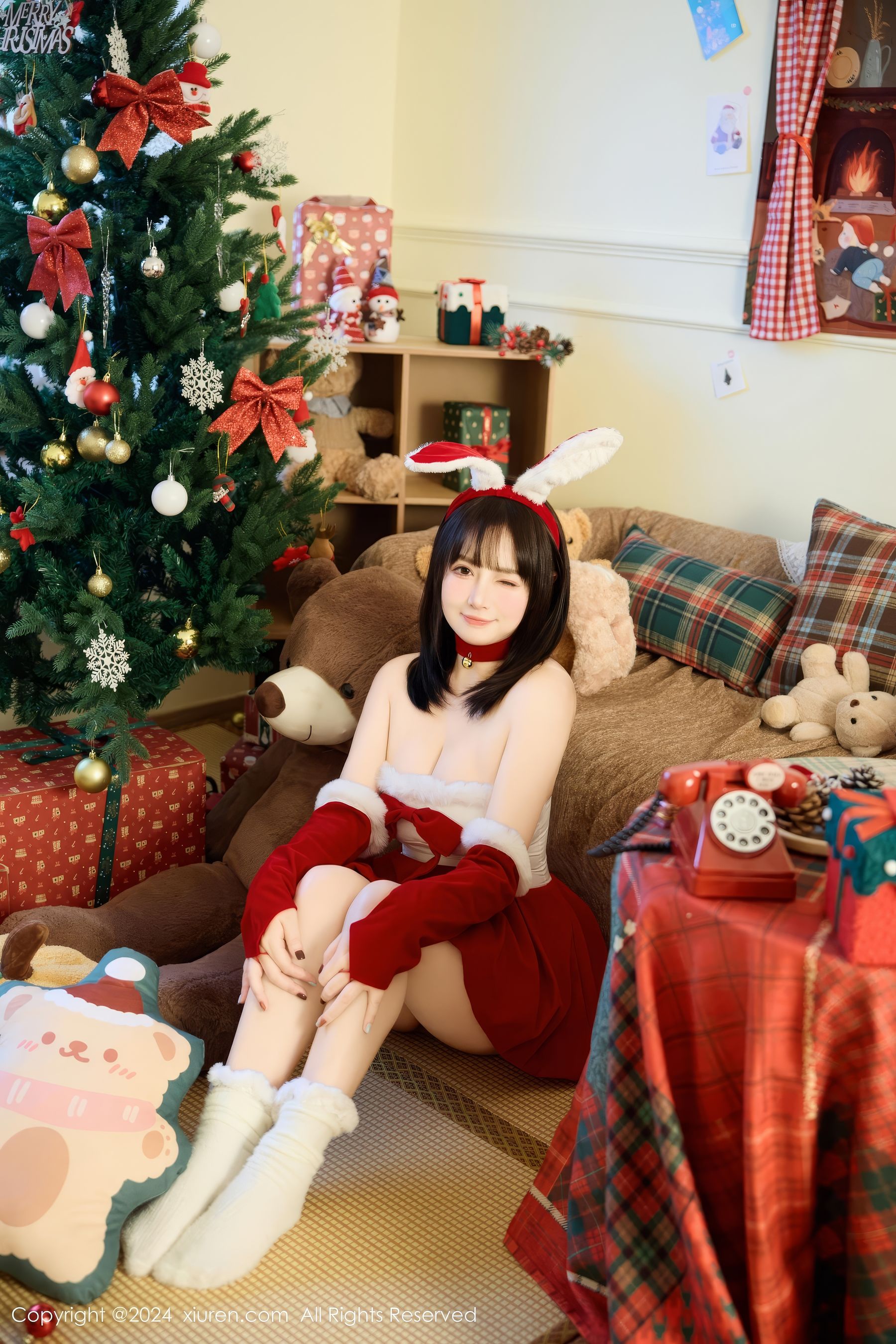 [秀人XiuRen] 2024.12.25 No.9656 养乐多Doll/(53P)
