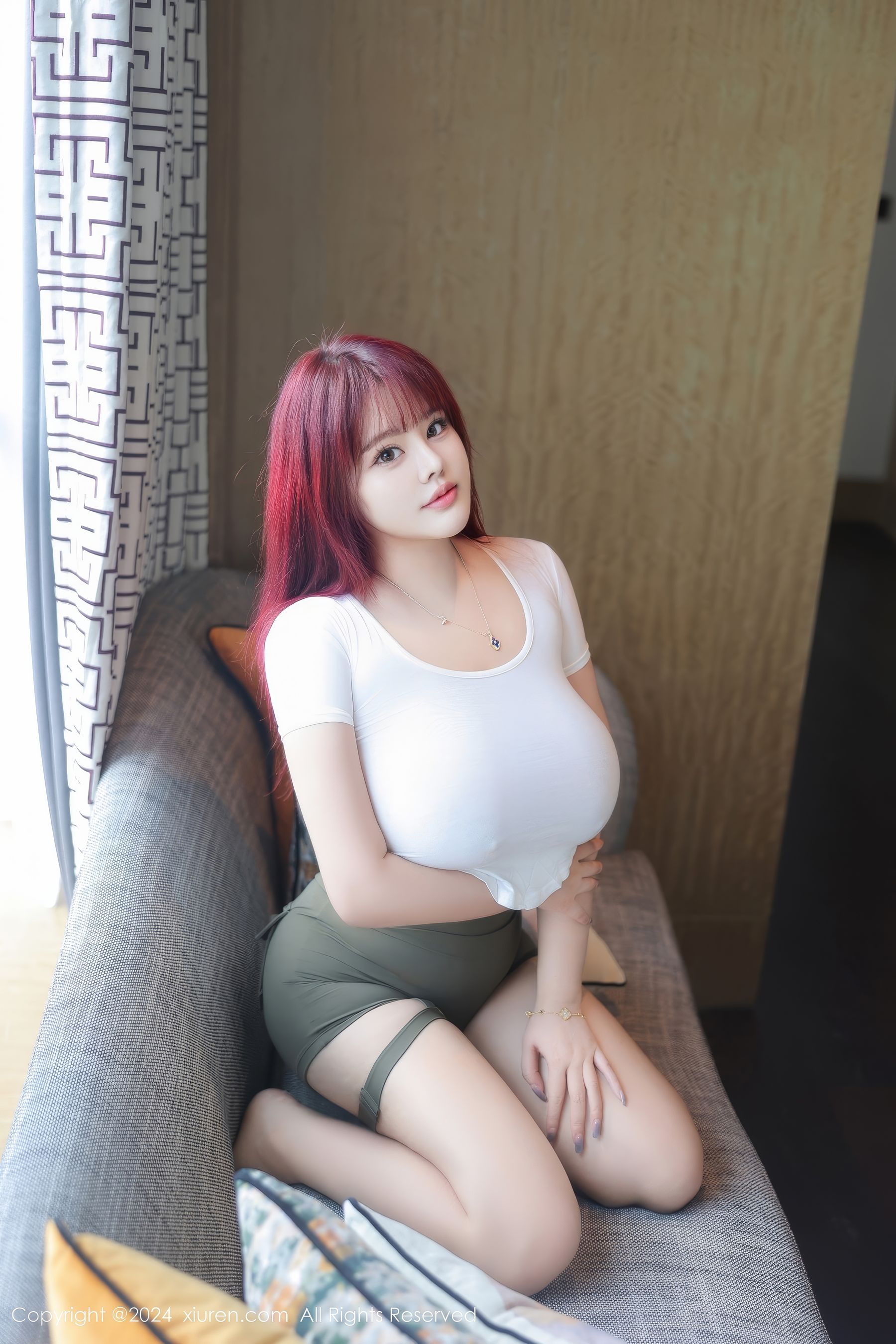 [秀人XiuRen] 2024.12.18 No.9615 Lena/(76P)