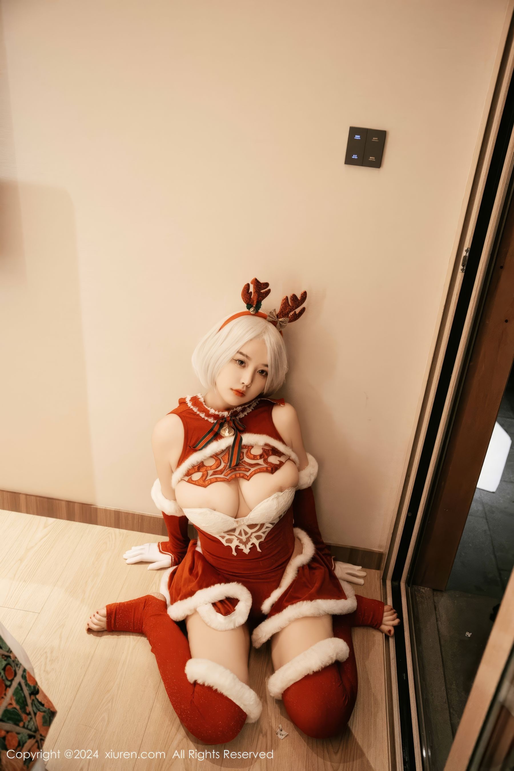 [秀人XiuRen] 2024.12.26 No.9660 樱桃小犊子/(55P)