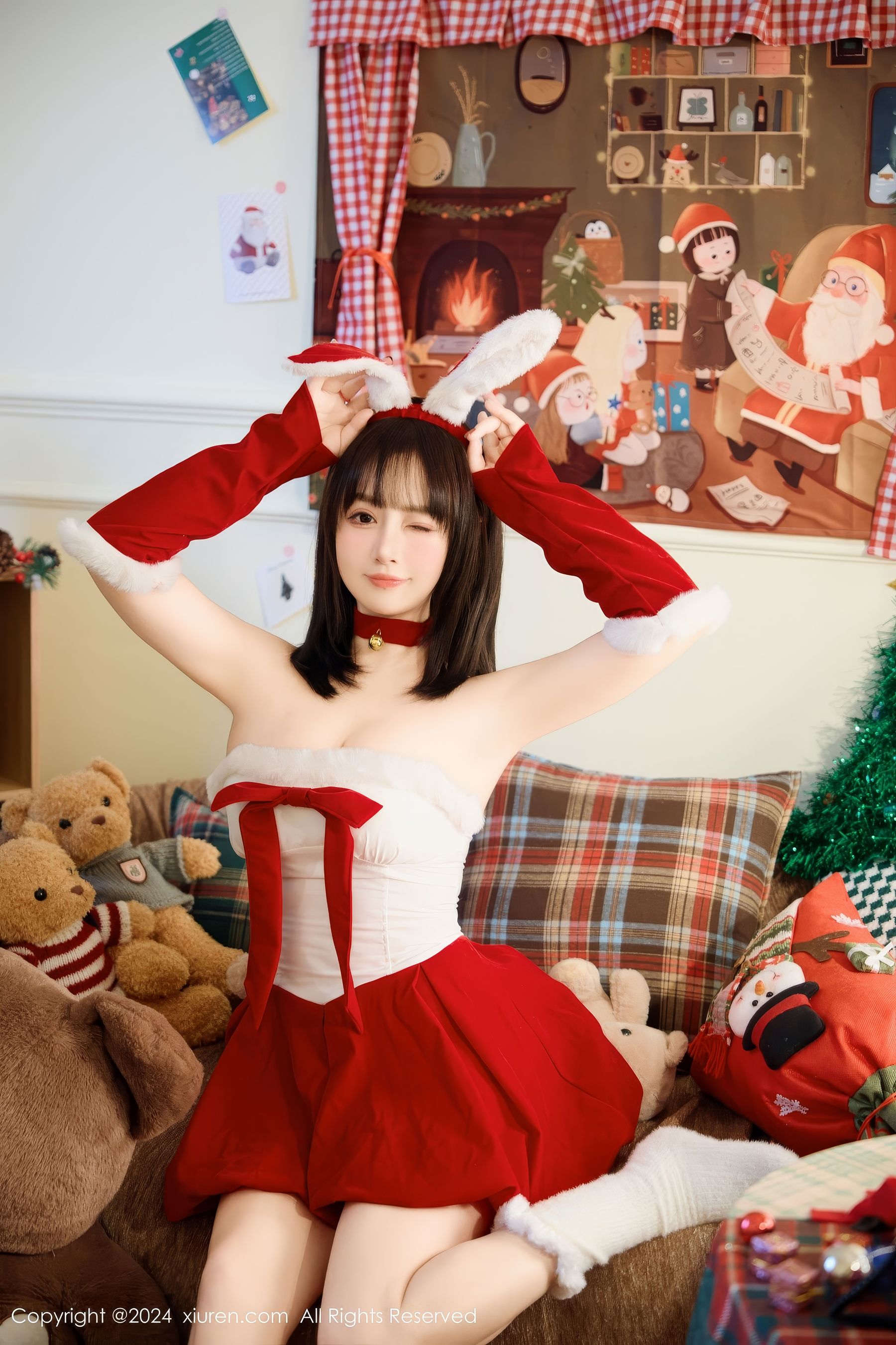 [秀人XiuRen] 2024.12.25 No.9656 养乐多Doll/(53P)