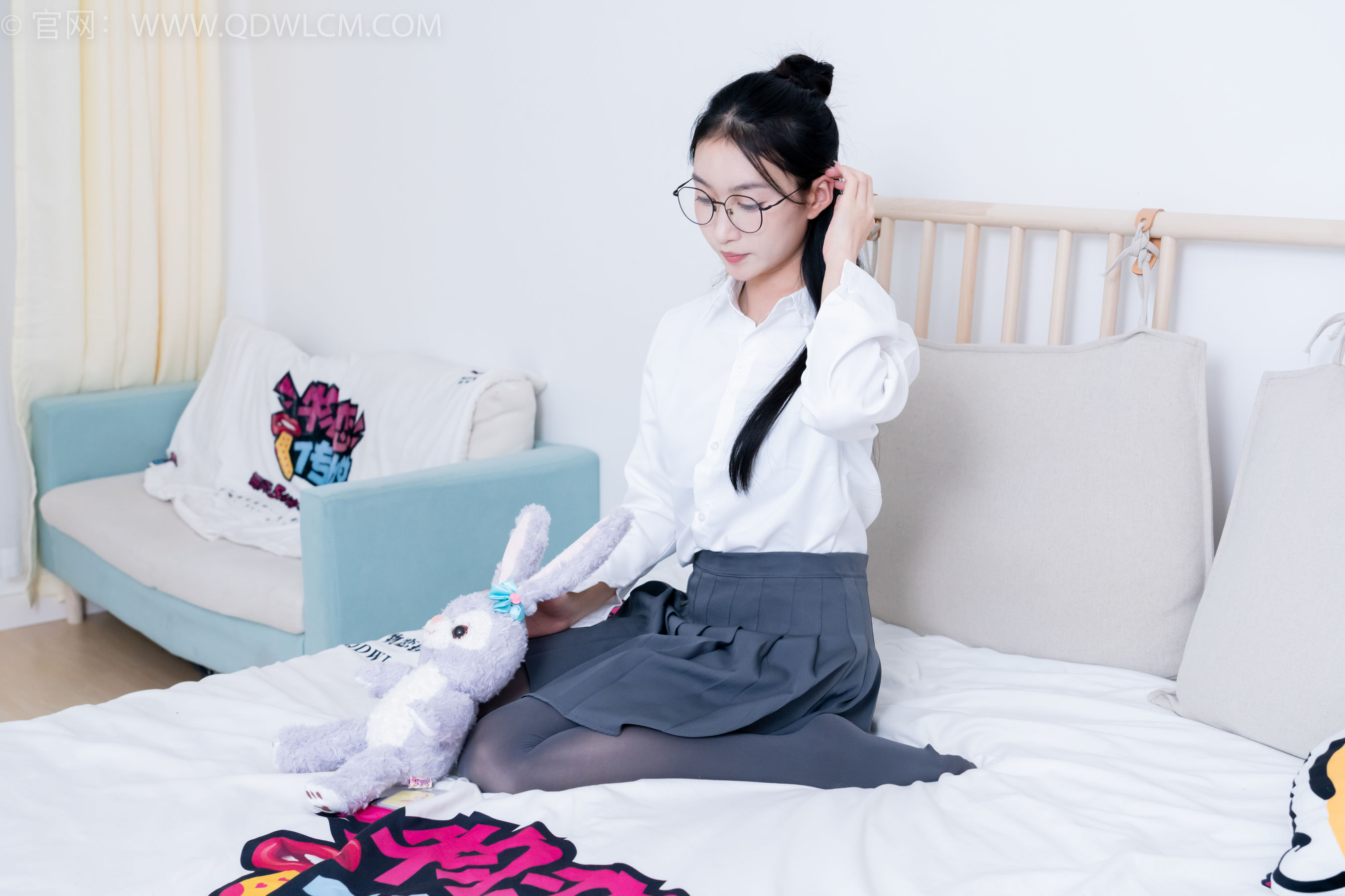 物恋传媒 No.2221 小影 -未来的诗/(160P)