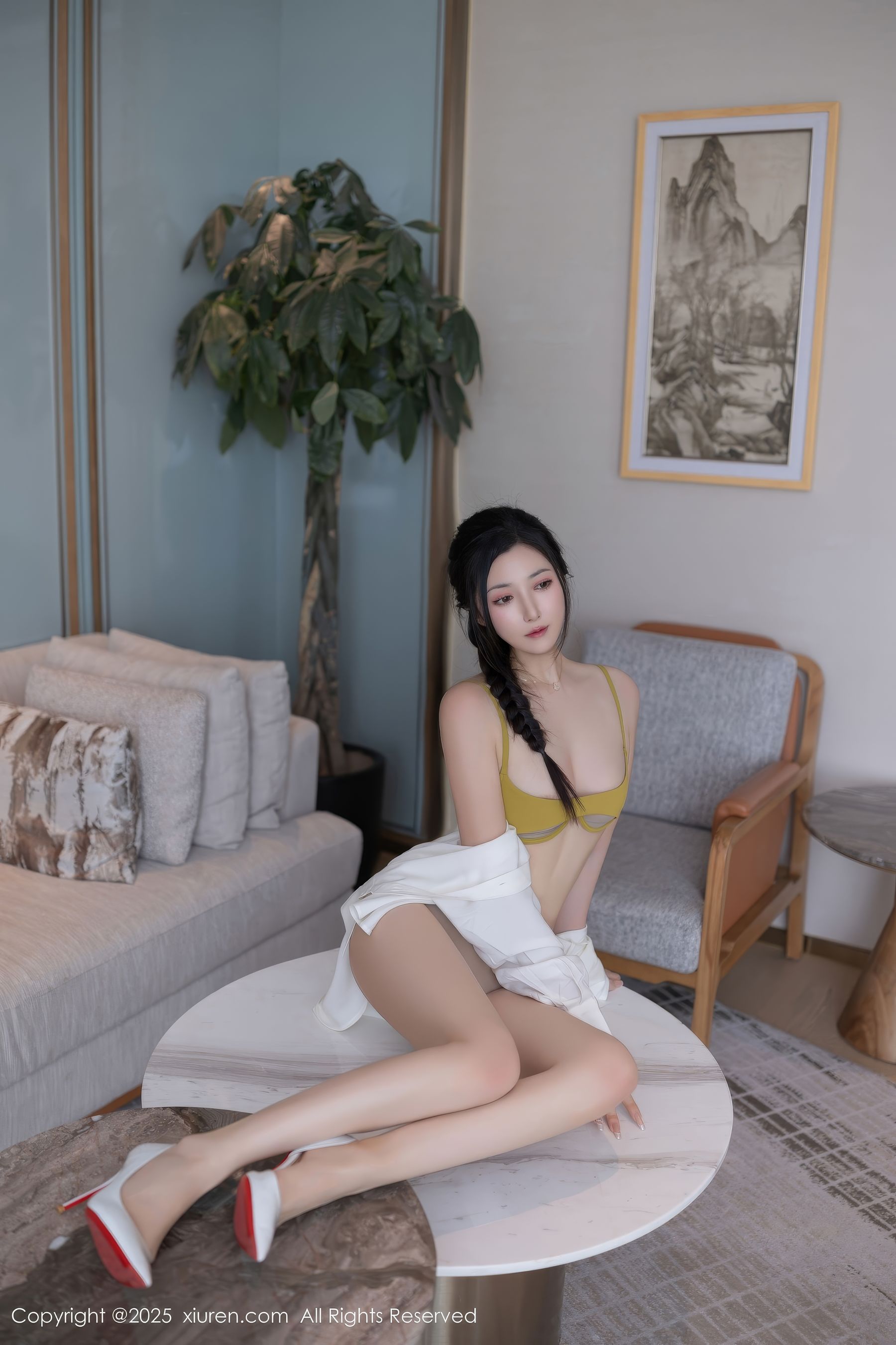 [秀人XiuRen] 2025.01.03 No.9709 鱼子酱Fish/(80P)