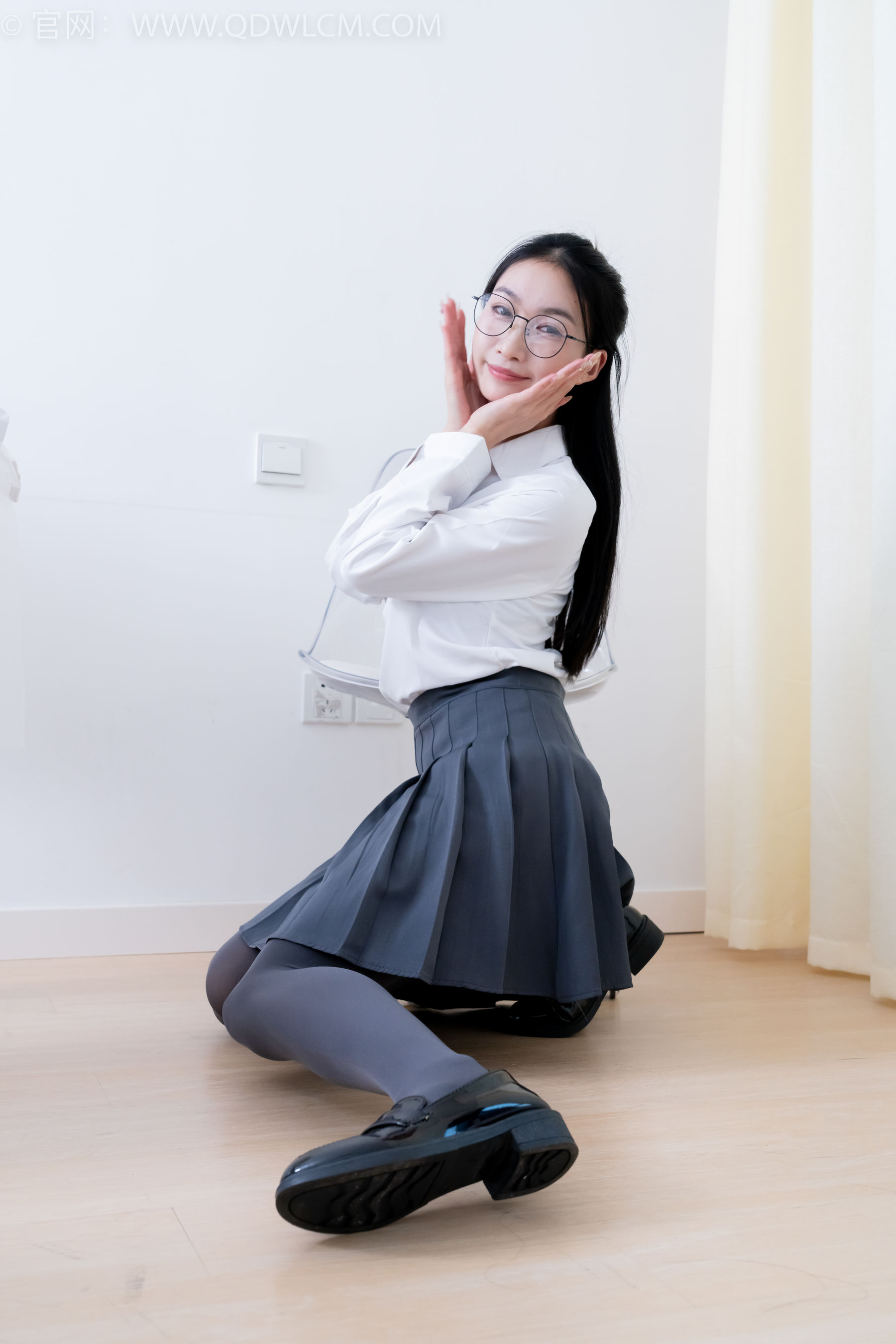 物恋传媒 No.2221 小影 -未来的诗/(160P)