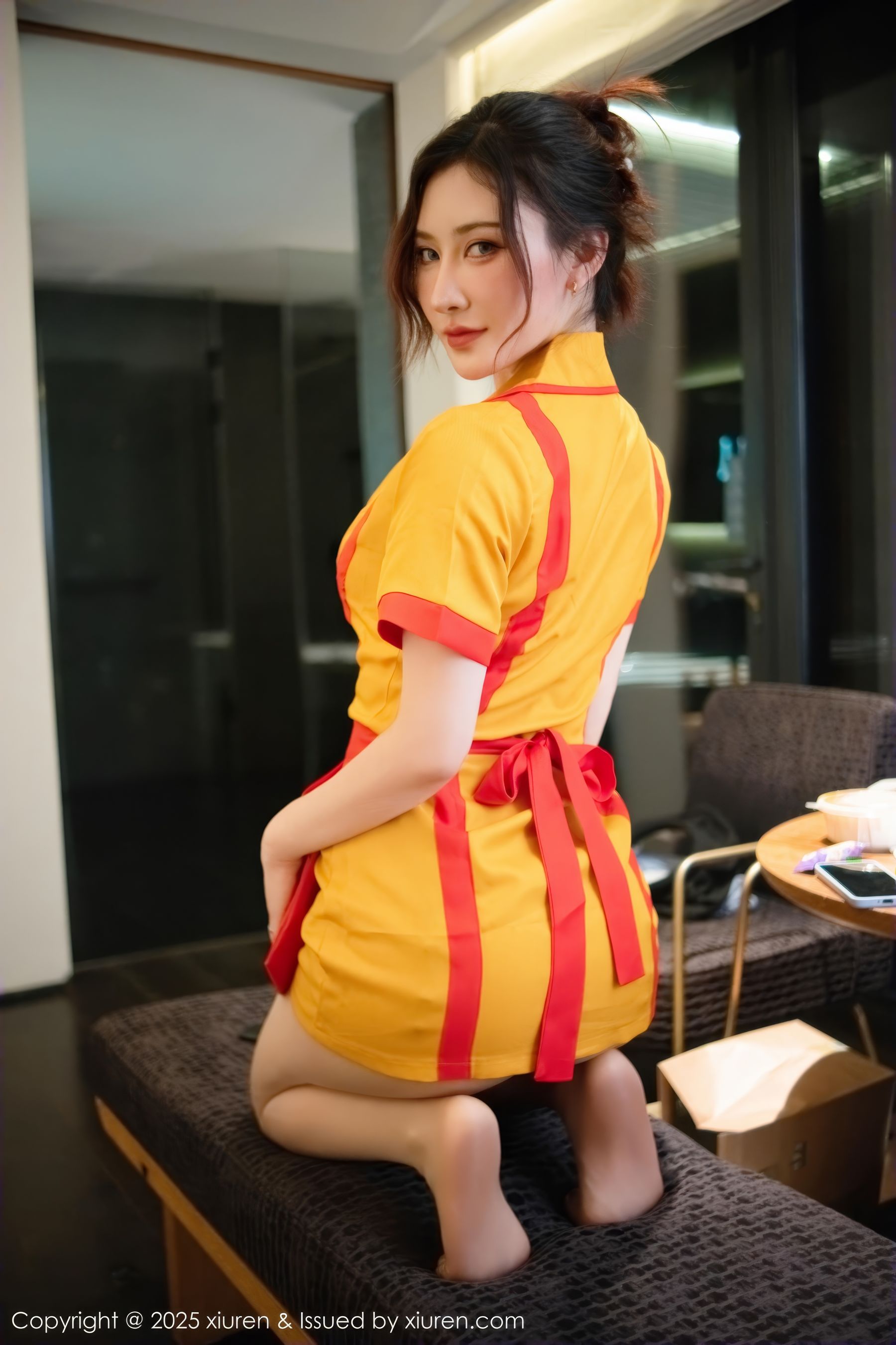 [秀人XiuRen] 2025.01.02 No.9695 蕾蕾醒了没/(42P)