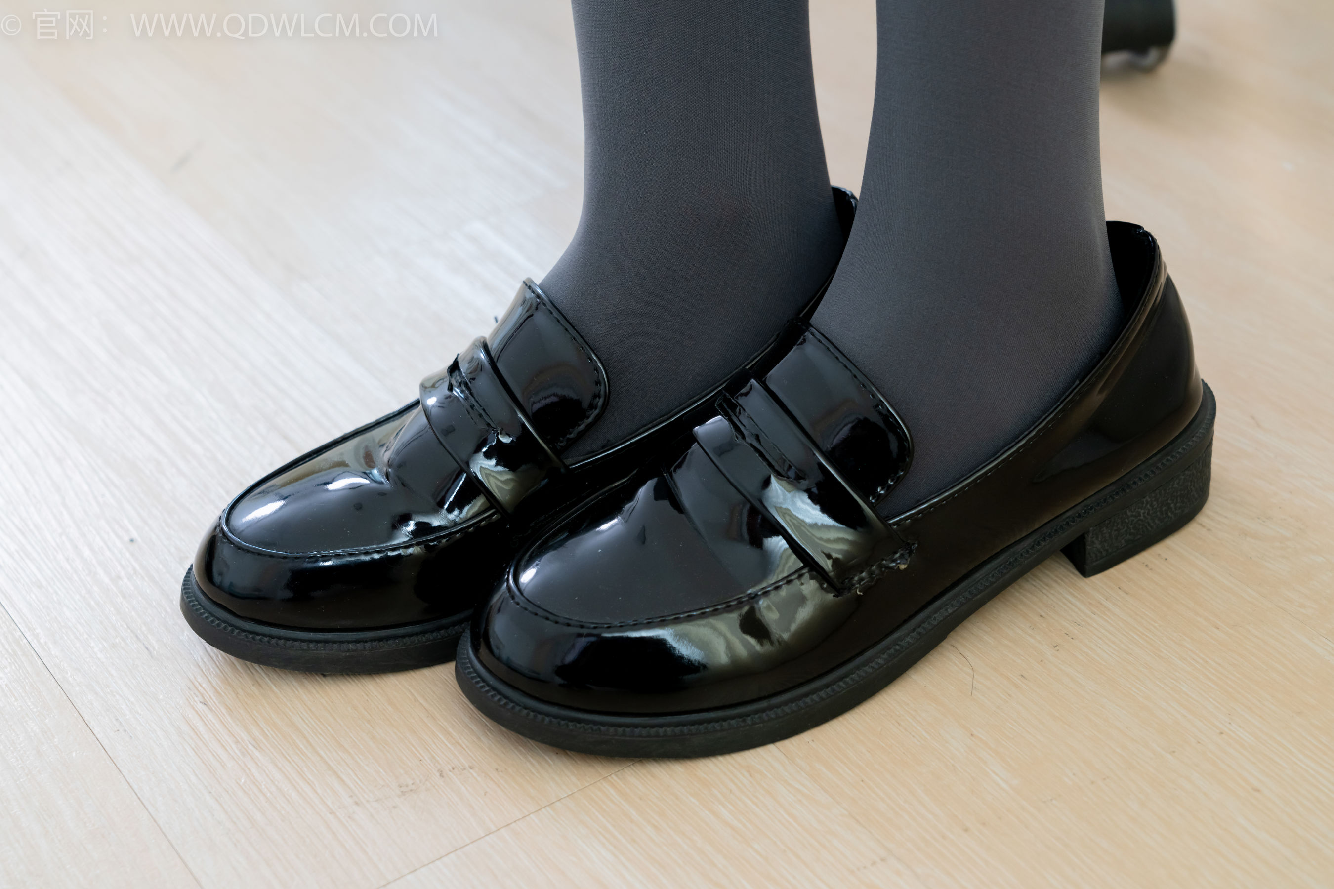 物恋传媒 No.2221 小影 -未来的诗/(160P)