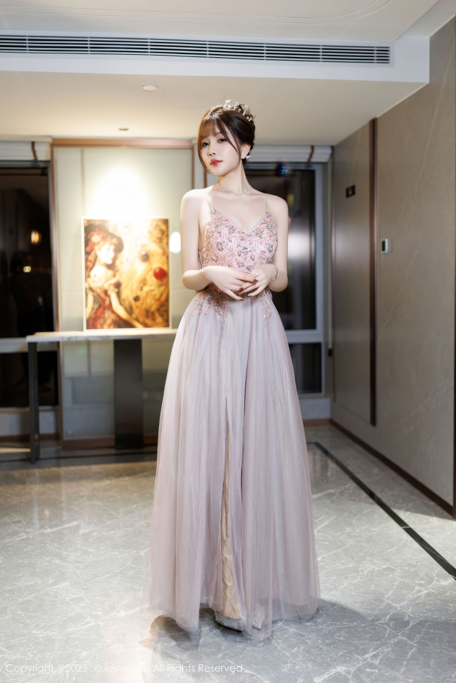 [秀人XiuRen] 2025.01.02 No.9699 徐莉芝Booty/(100P)