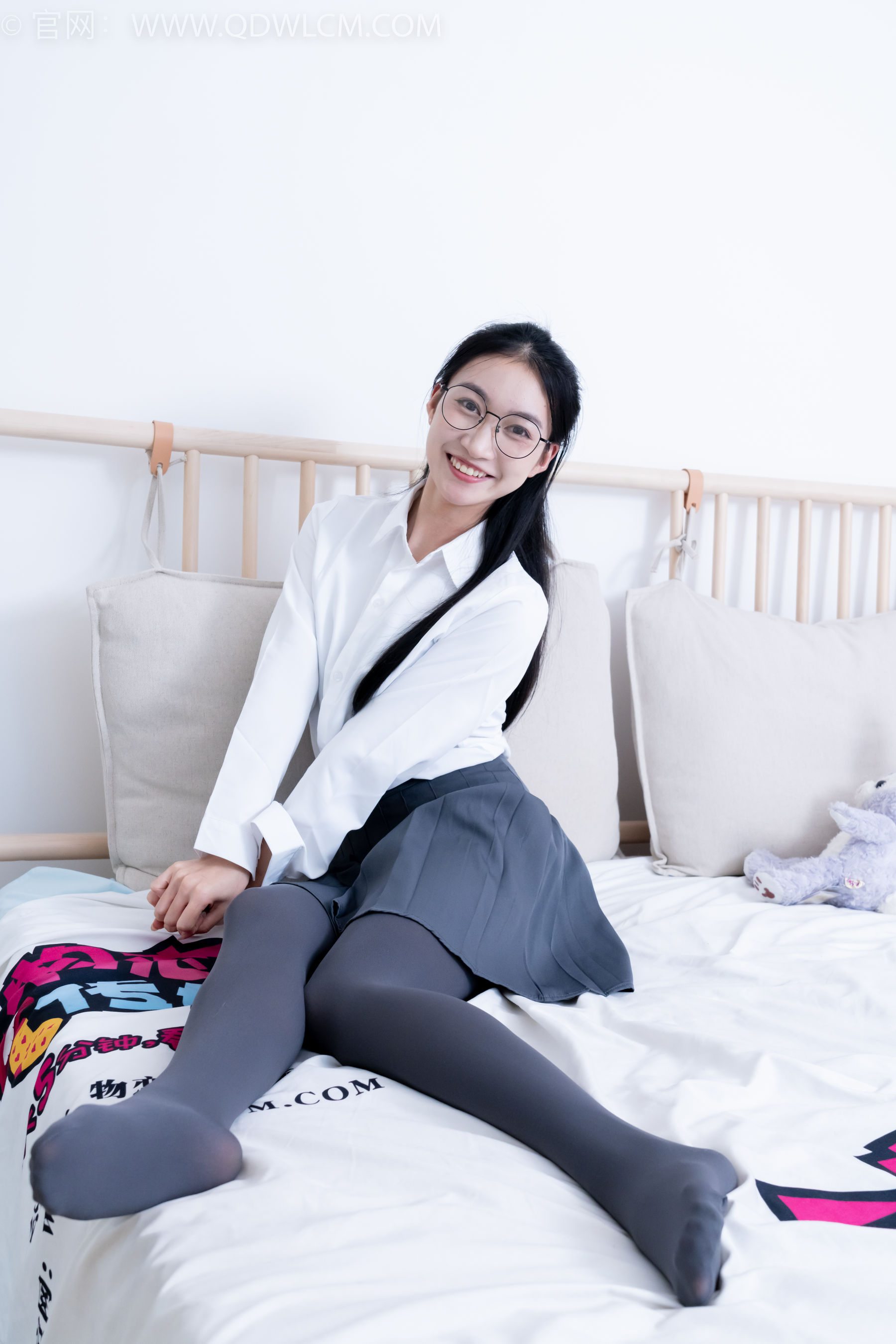 物恋传媒 No.2221 小影 -未来的诗/(160P)