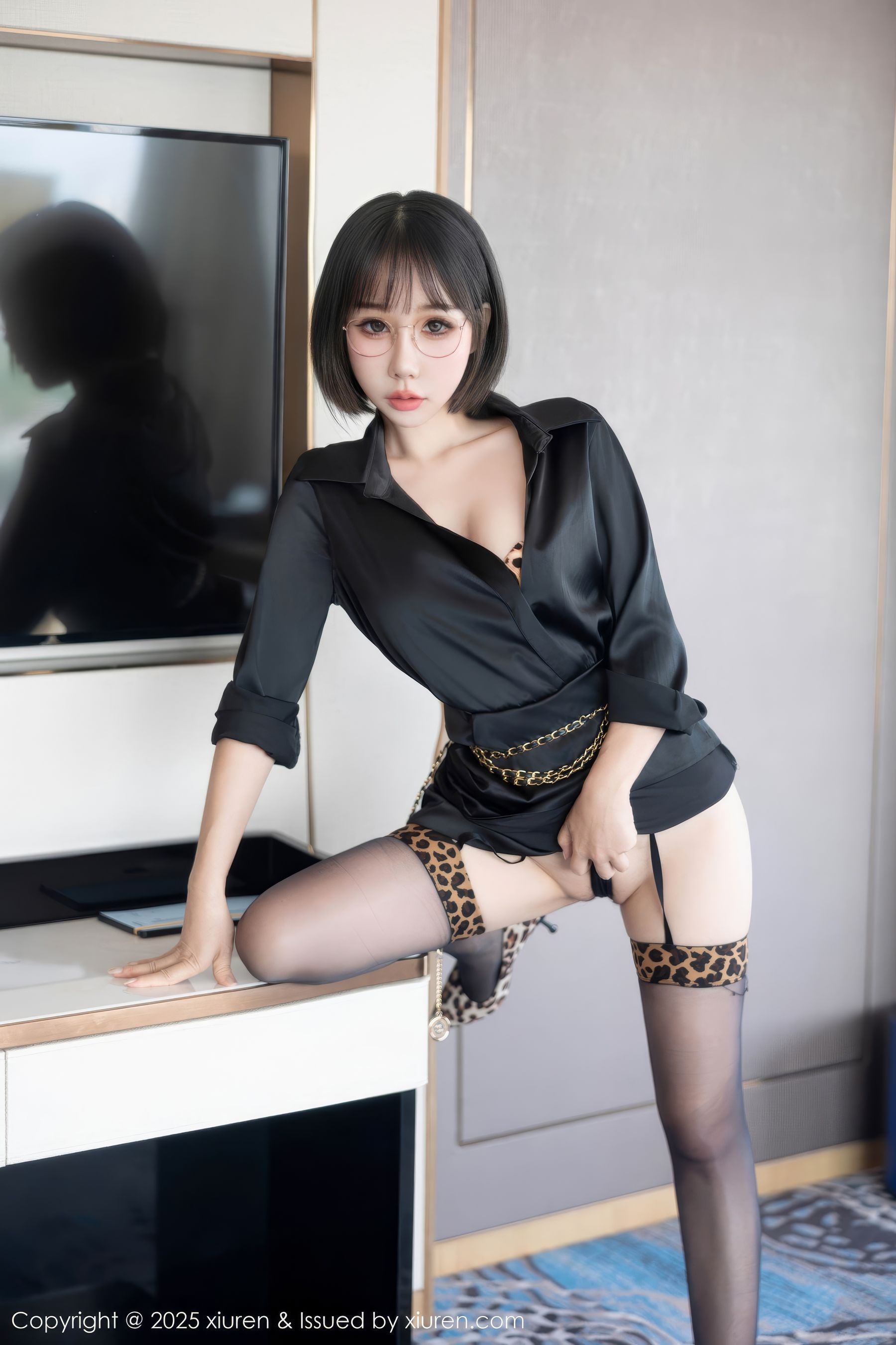[秀人XiuRen] 2025.01.03 No.9701 波巧酱/(79P)