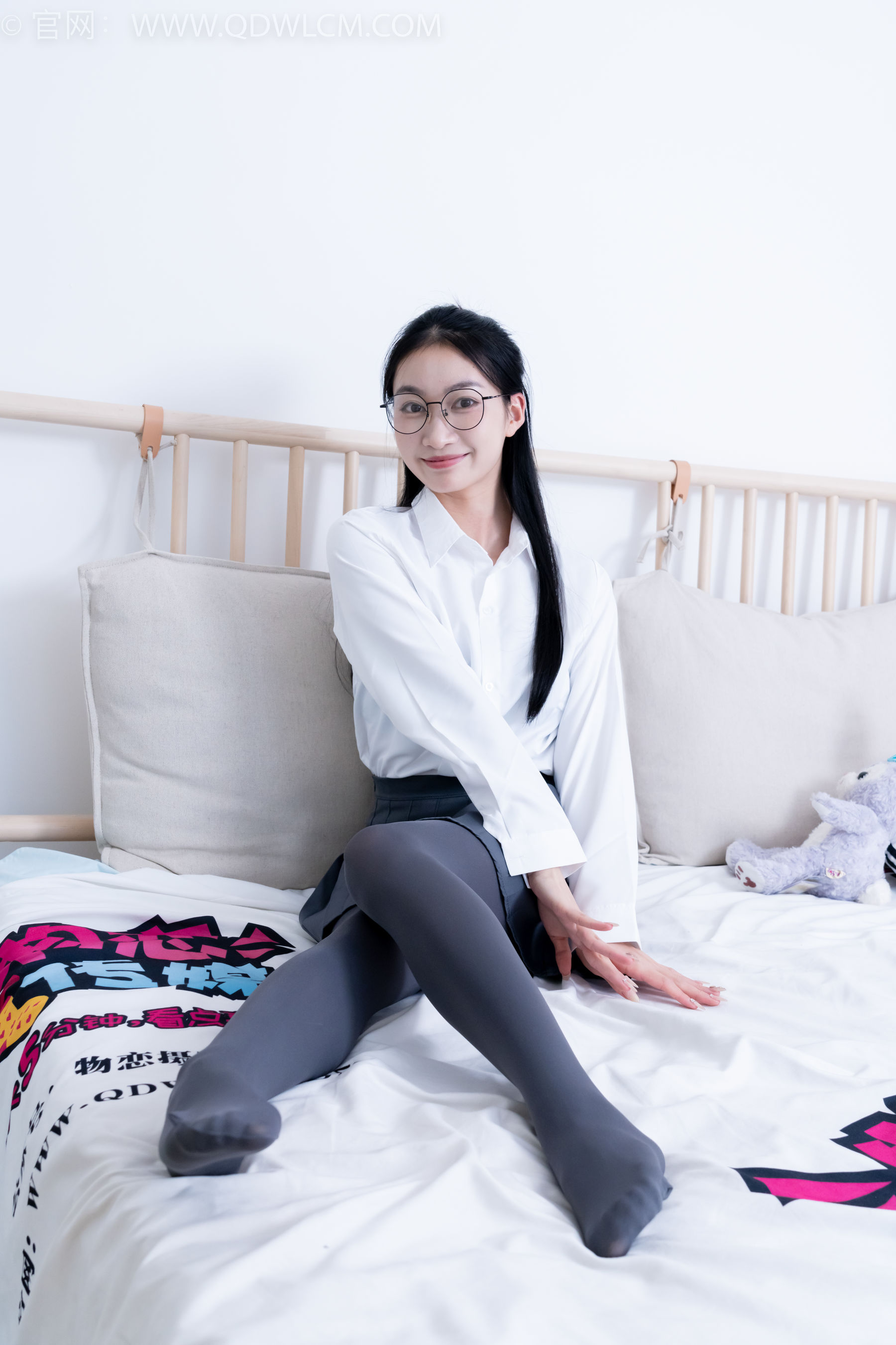 物恋传媒 No.2221 小影 -未来的诗/(160P)