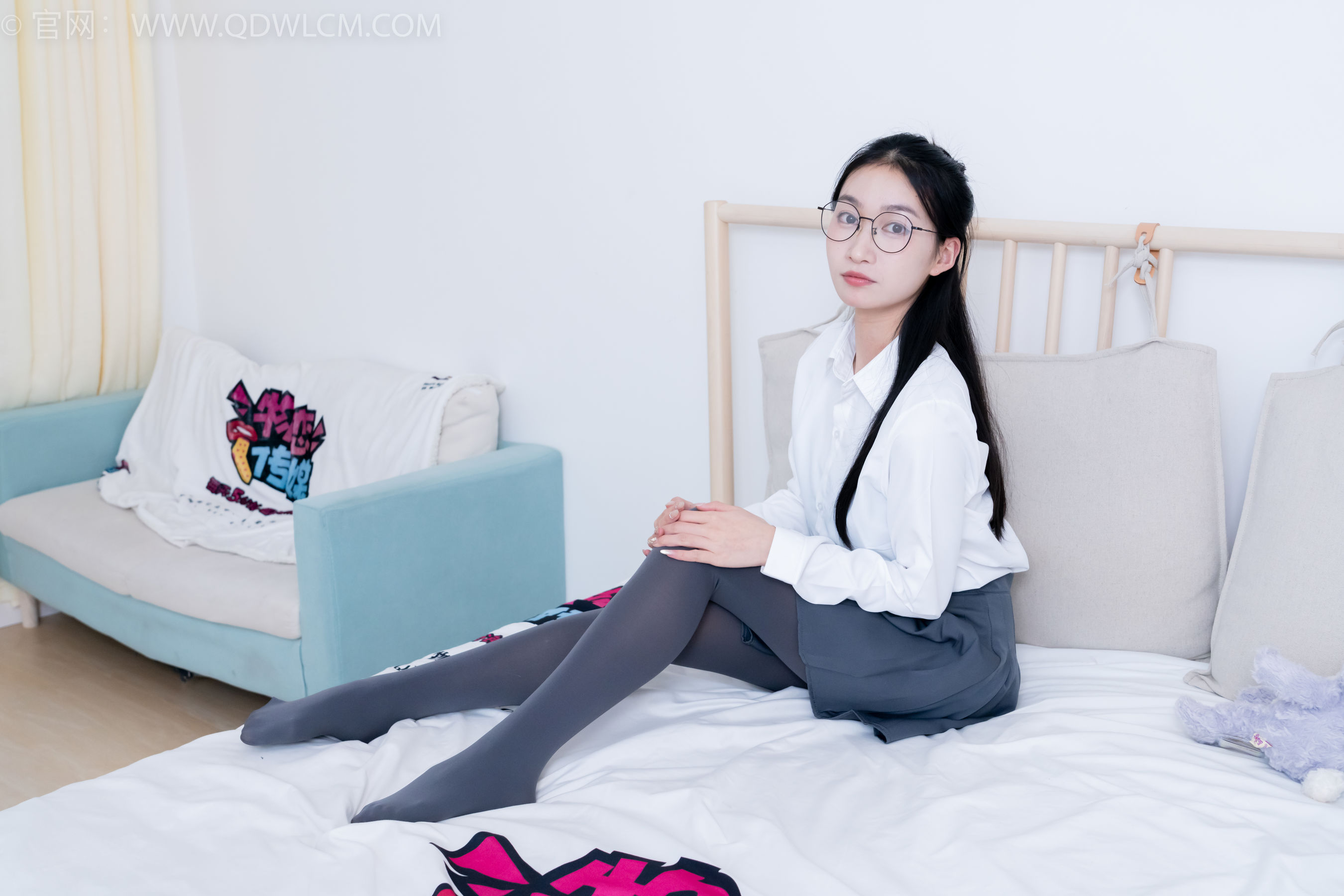 物恋传媒 No.2221 小影 -未来的诗/(160P)