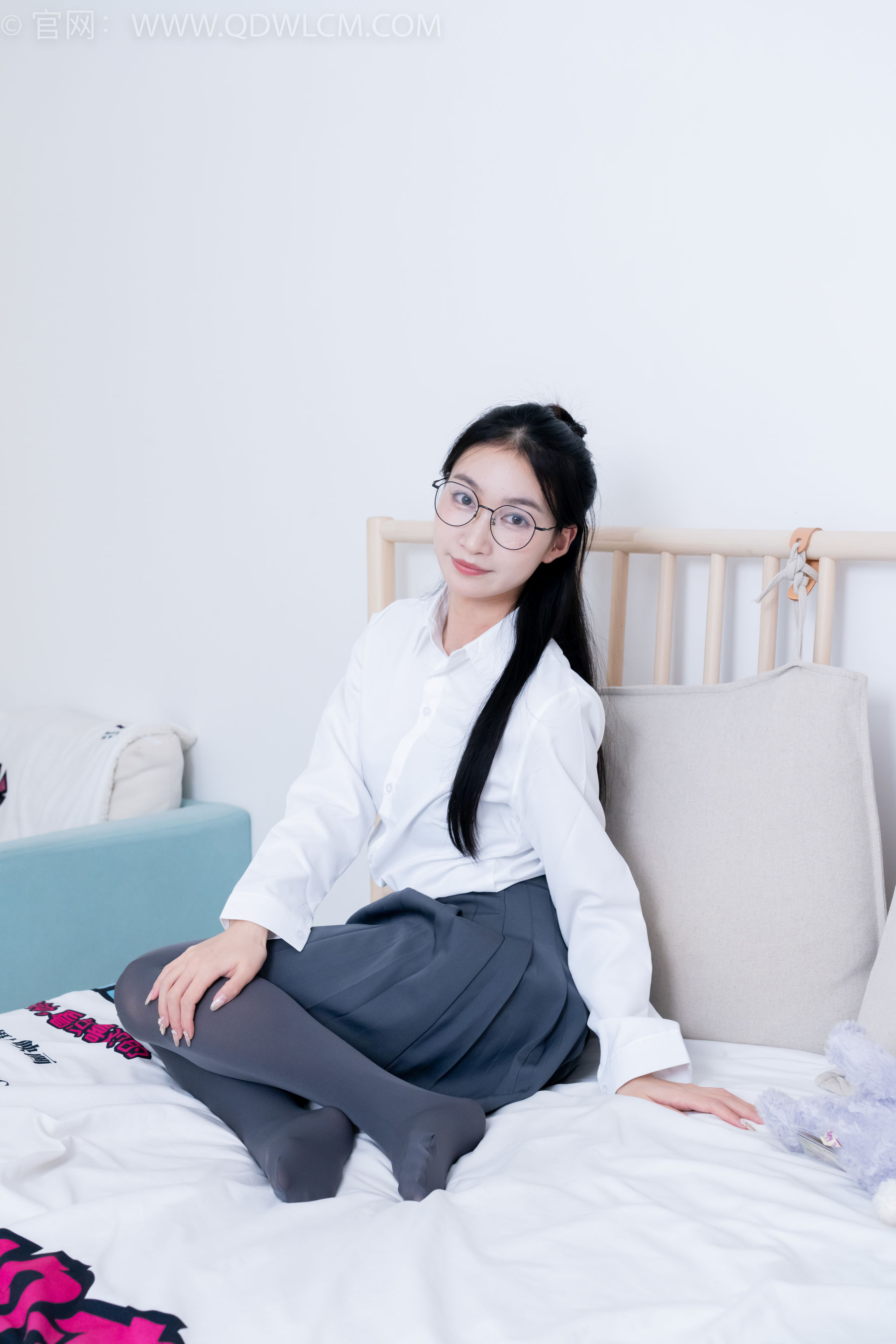 物恋传媒 No.2221 小影 -未来的诗/(160P)