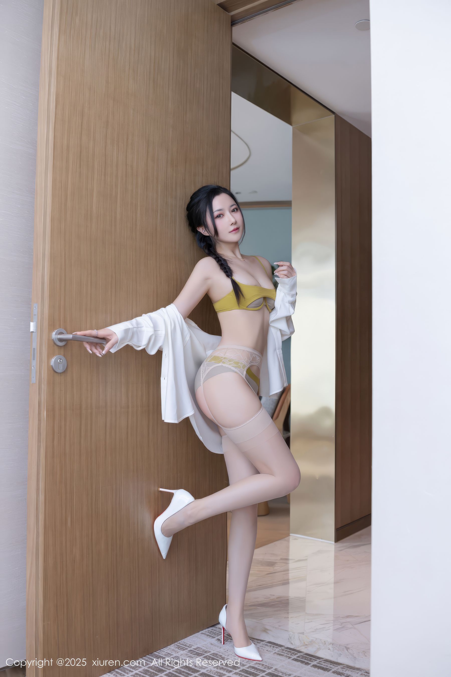 [秀人XiuRen] 2025.01.03 No.9709 鱼子酱Fish/(80P)