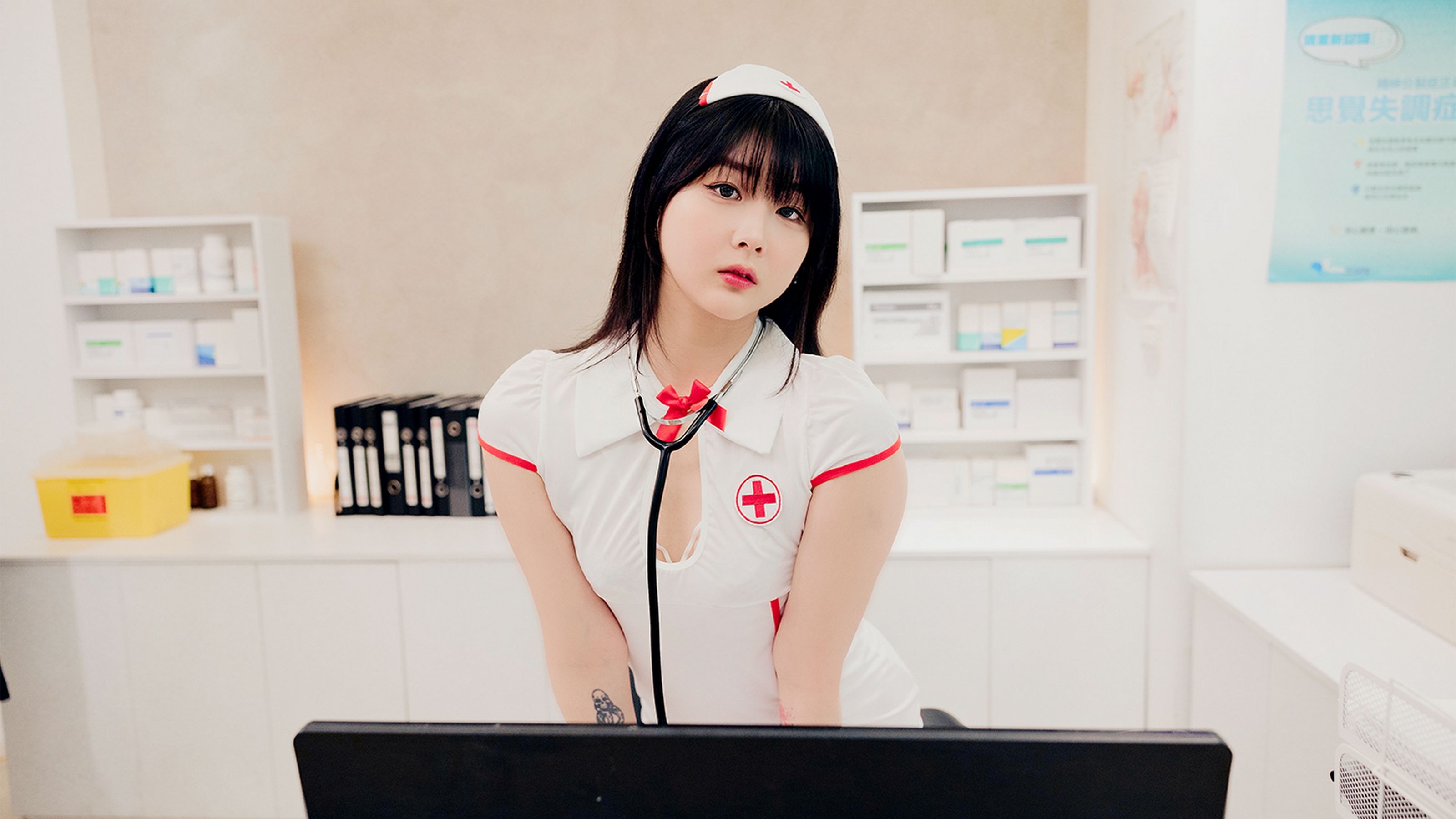 Jang Joo - Sexy nurse/(37P)