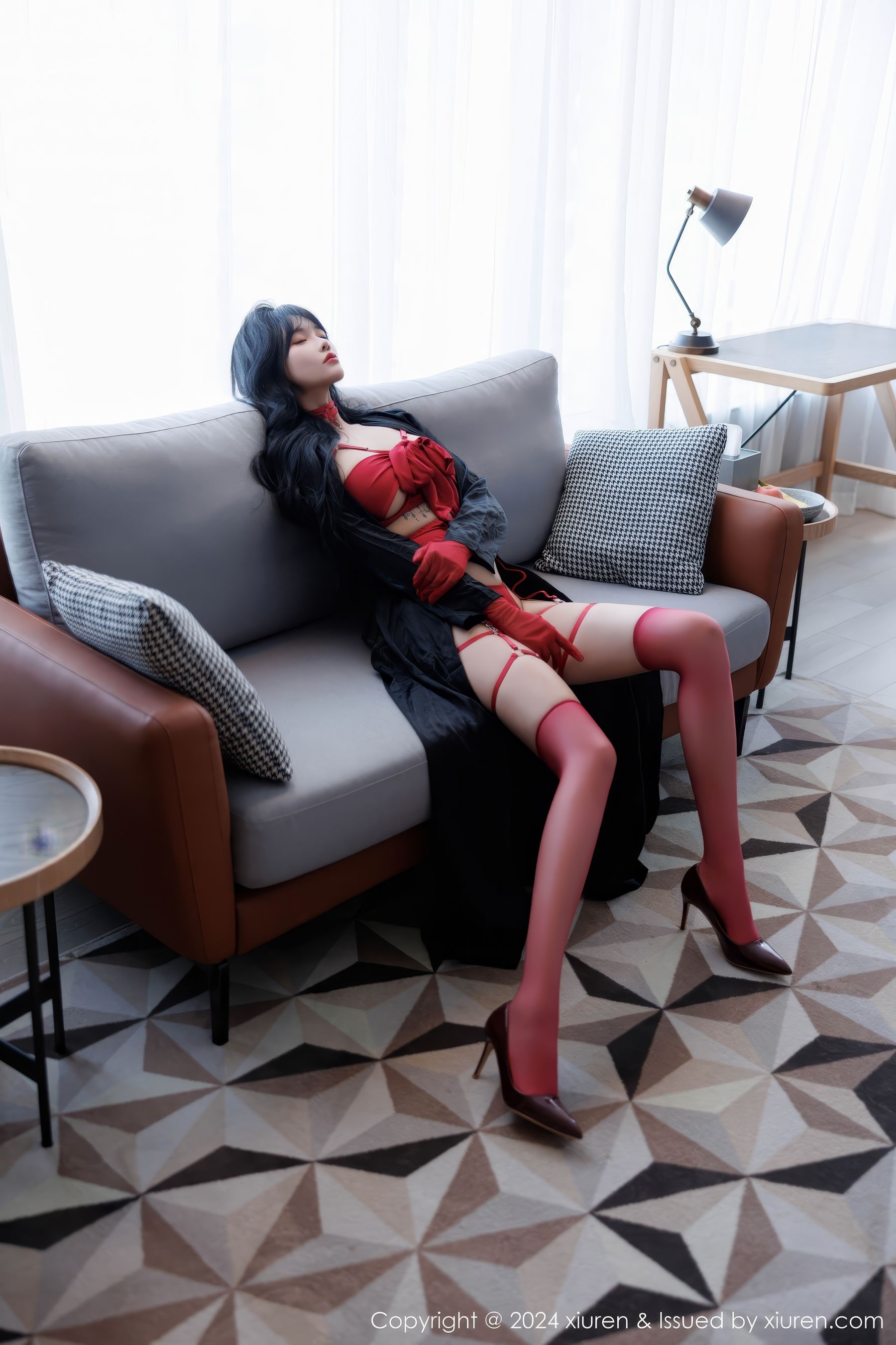 [秀人XiuRen] 2024.12.27 No.9671 娜比/(80P)