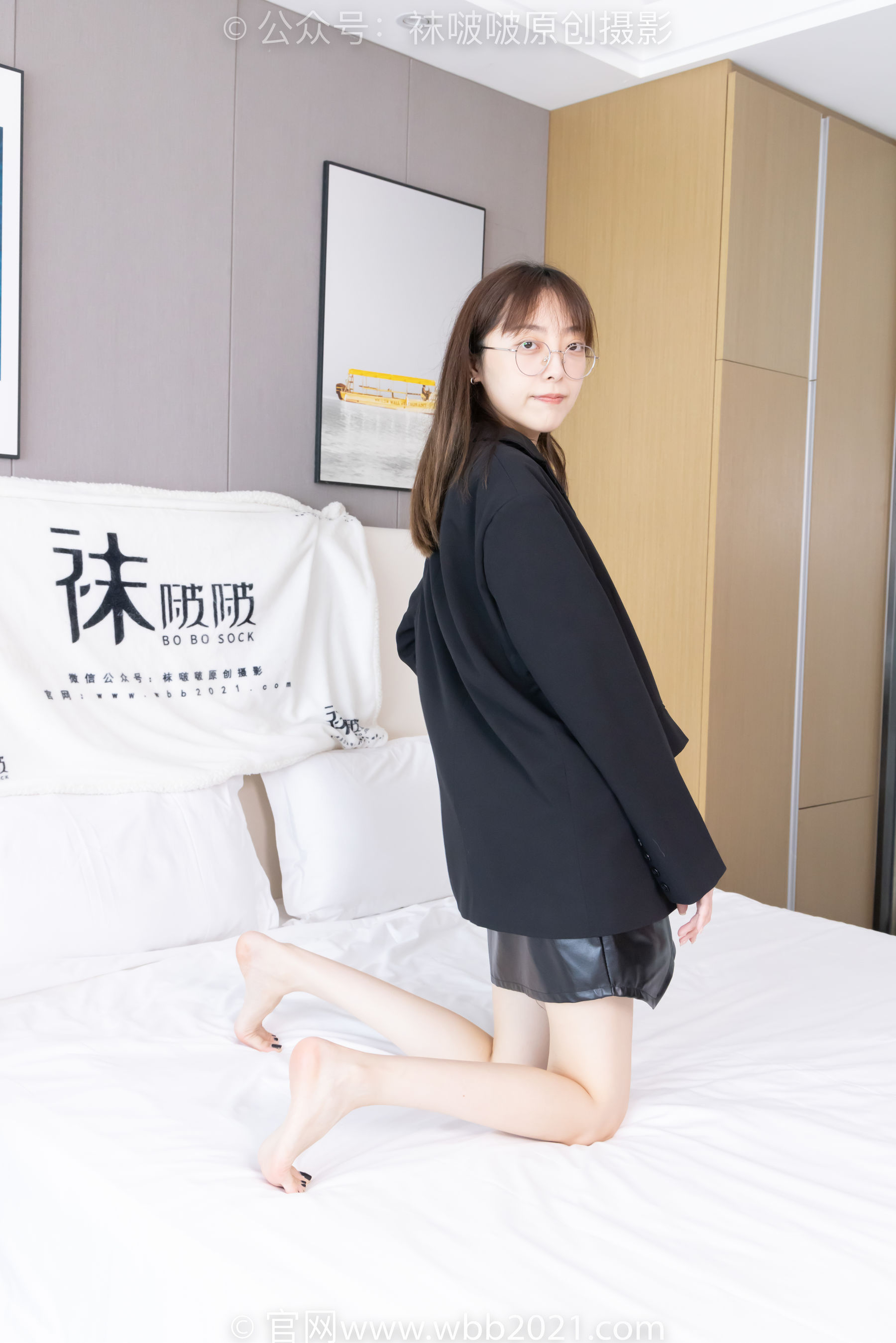 BoBoSocks袜啵啵 No.486 稚予 - 长靴、黑网袜、裸足、裸足踩奶油蛋糕 踩完蛋糕泡脚剧情/(149P)