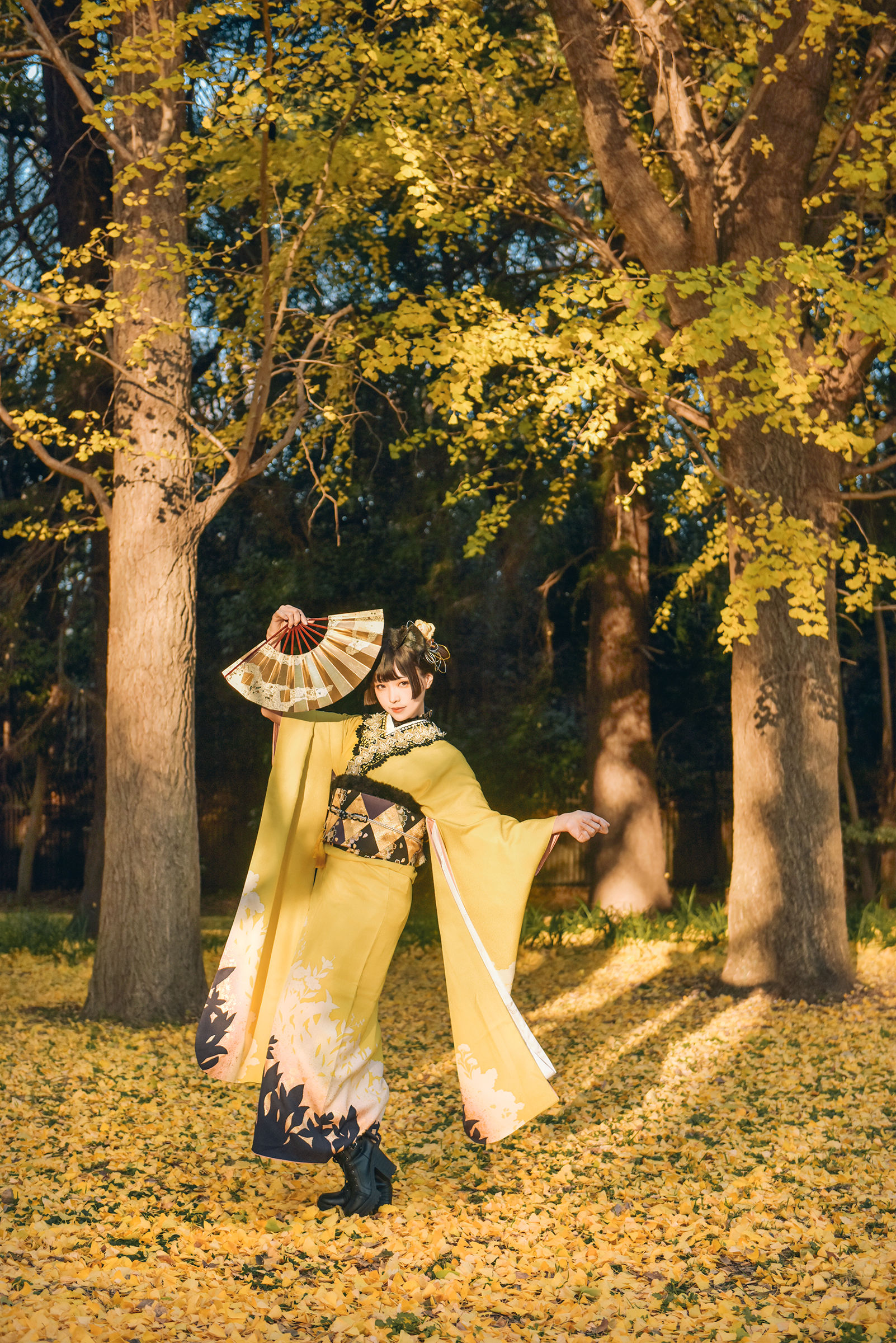 Ely_eee (ElyEE子) - Ginkgo Black Cat 銀杏黑貓/(23P)