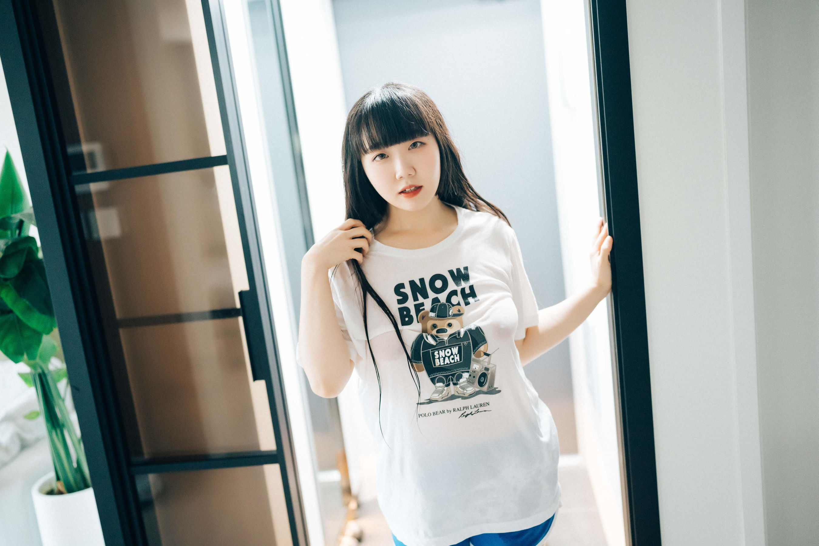 Haivia Doyeon - Sudden Visit/(113P)