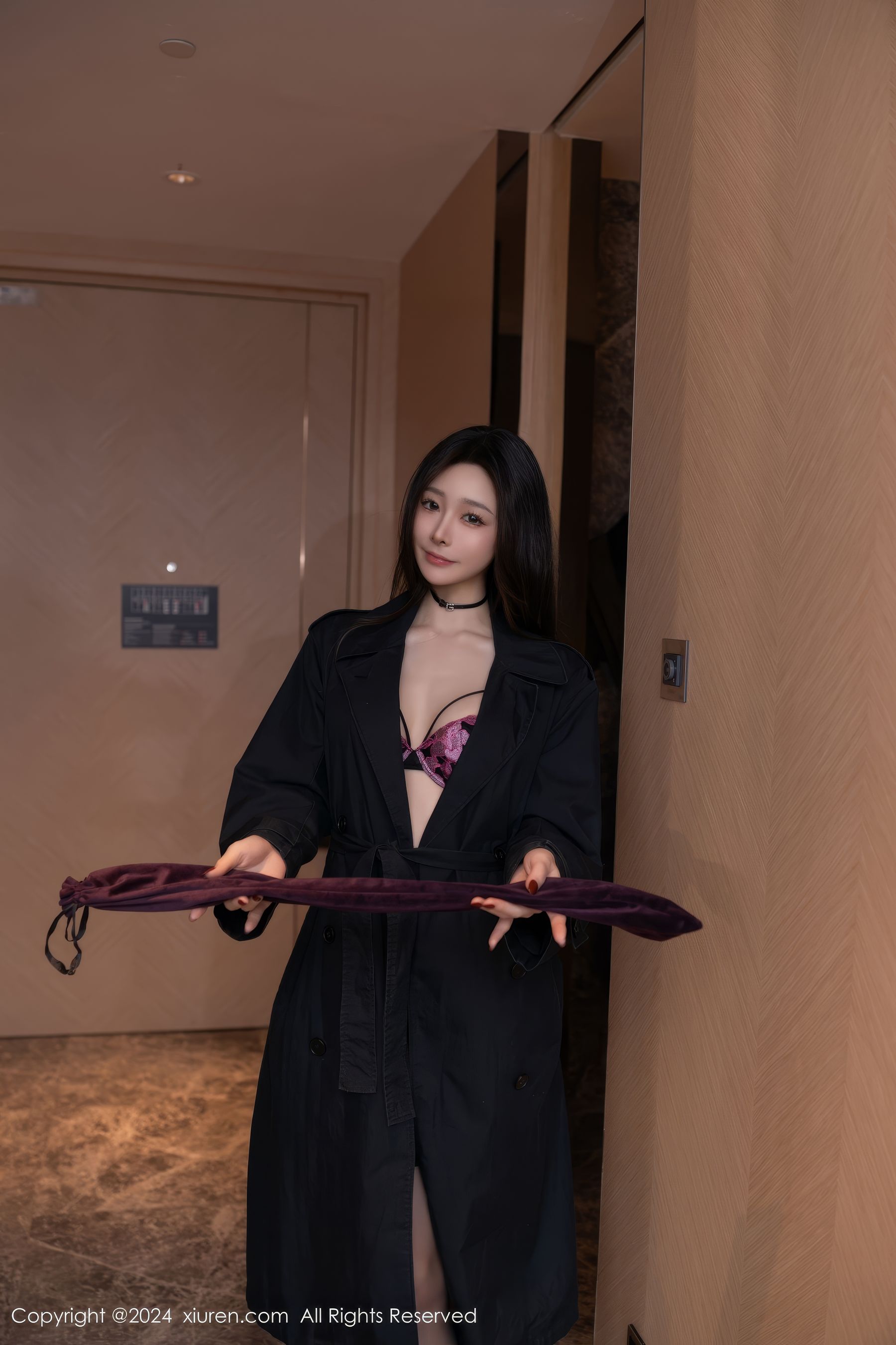 [秀人XiuRen] 2024.12.27 No.9672 小逗逗/(80P)