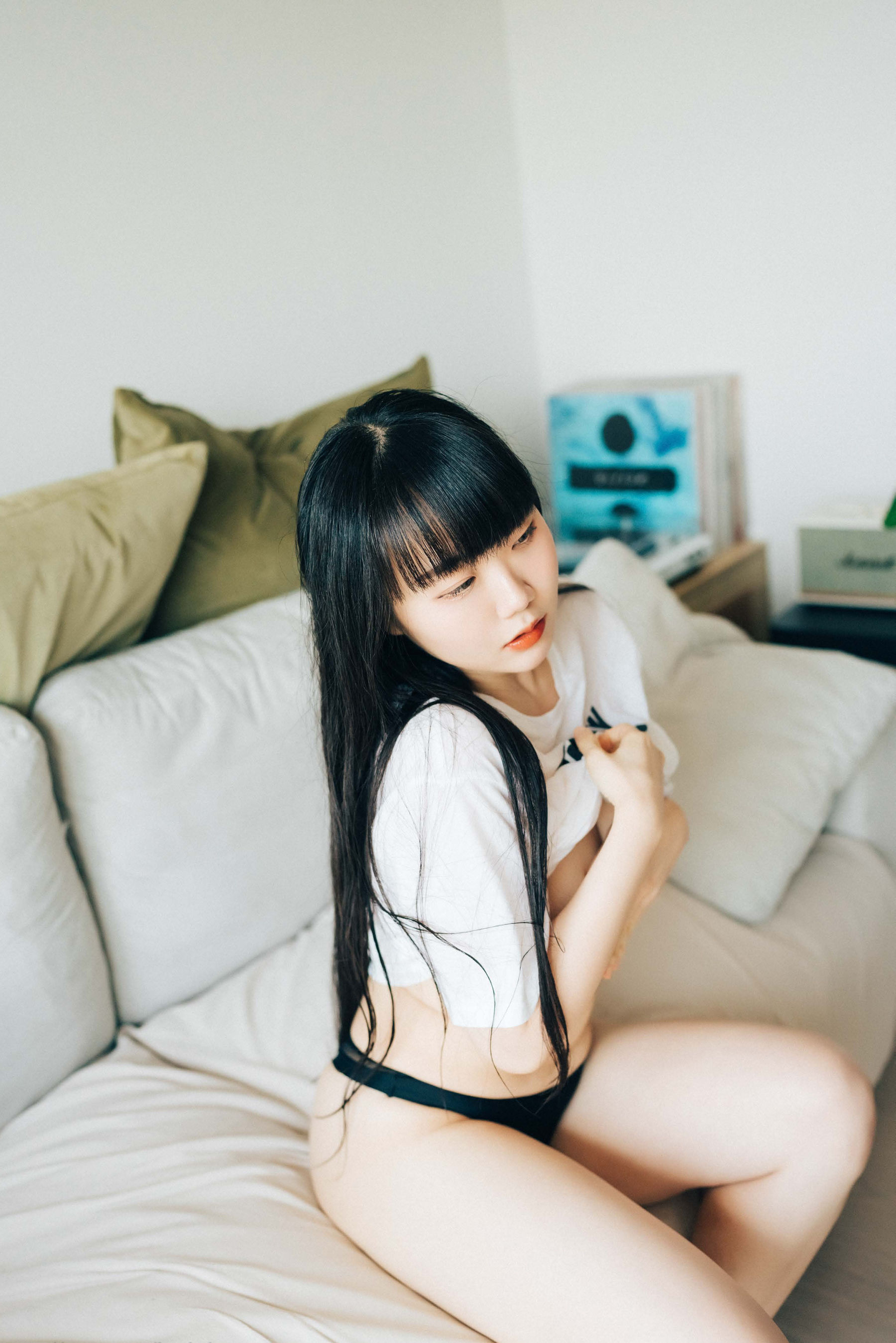 Haivia Doyeon - Sudden Visit/(113P)
