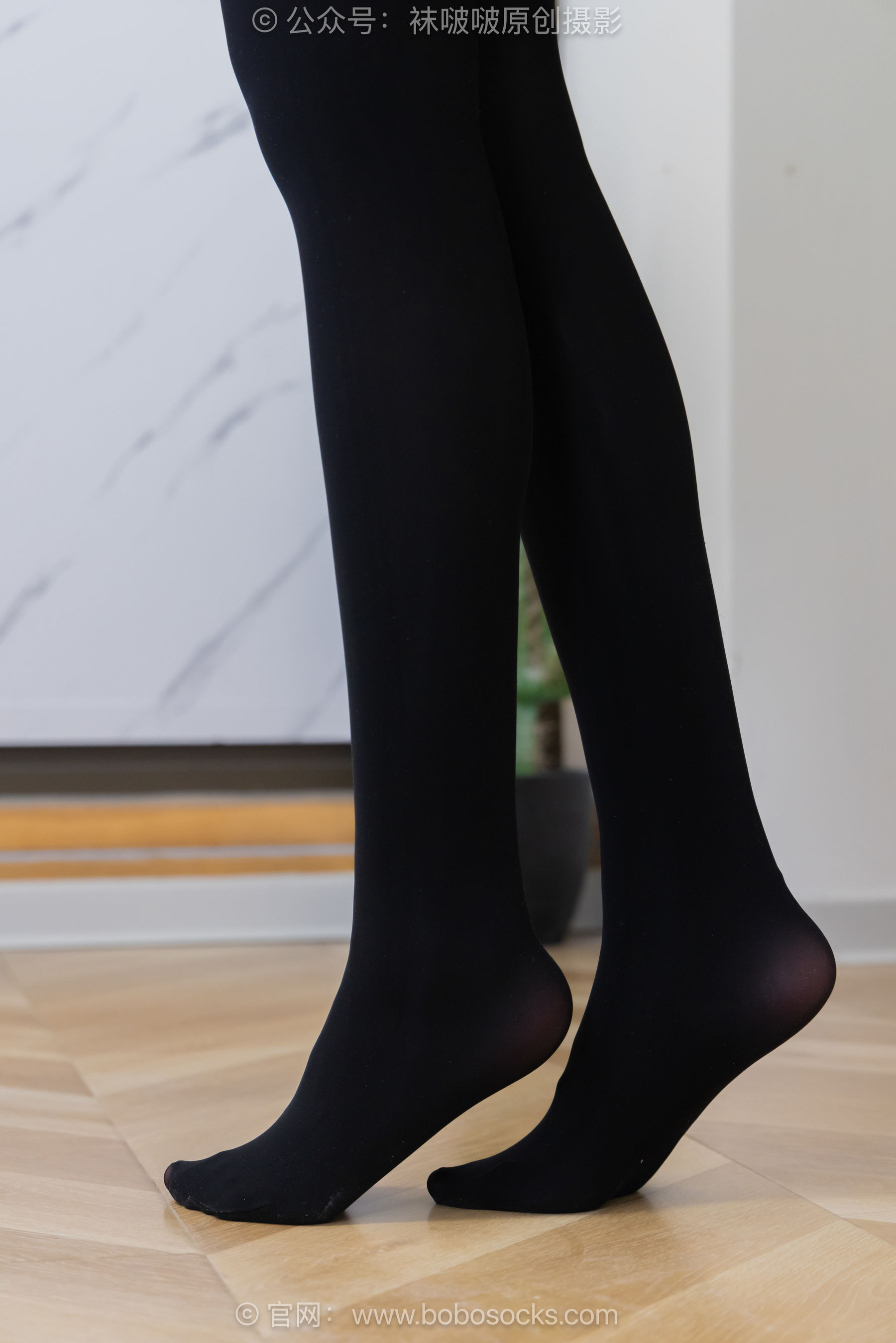 BoBoSocks袜啵啵 No.487 小甜豆 高跟鞋、油亮厚黑丝、黑色丝手套/(145P)