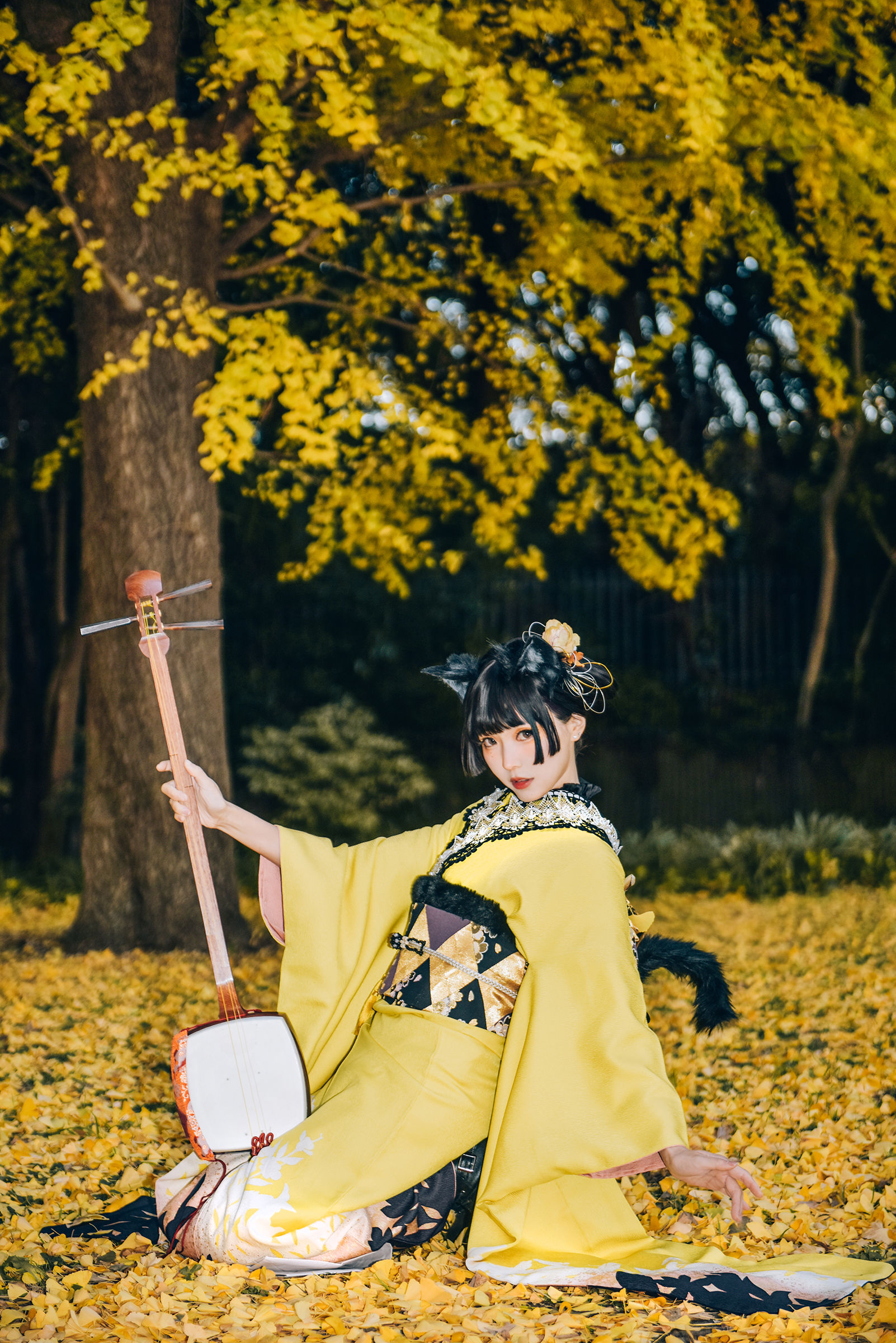 Ely_eee (ElyEE子) - Ginkgo Black Cat 銀杏黑貓/(23P)
