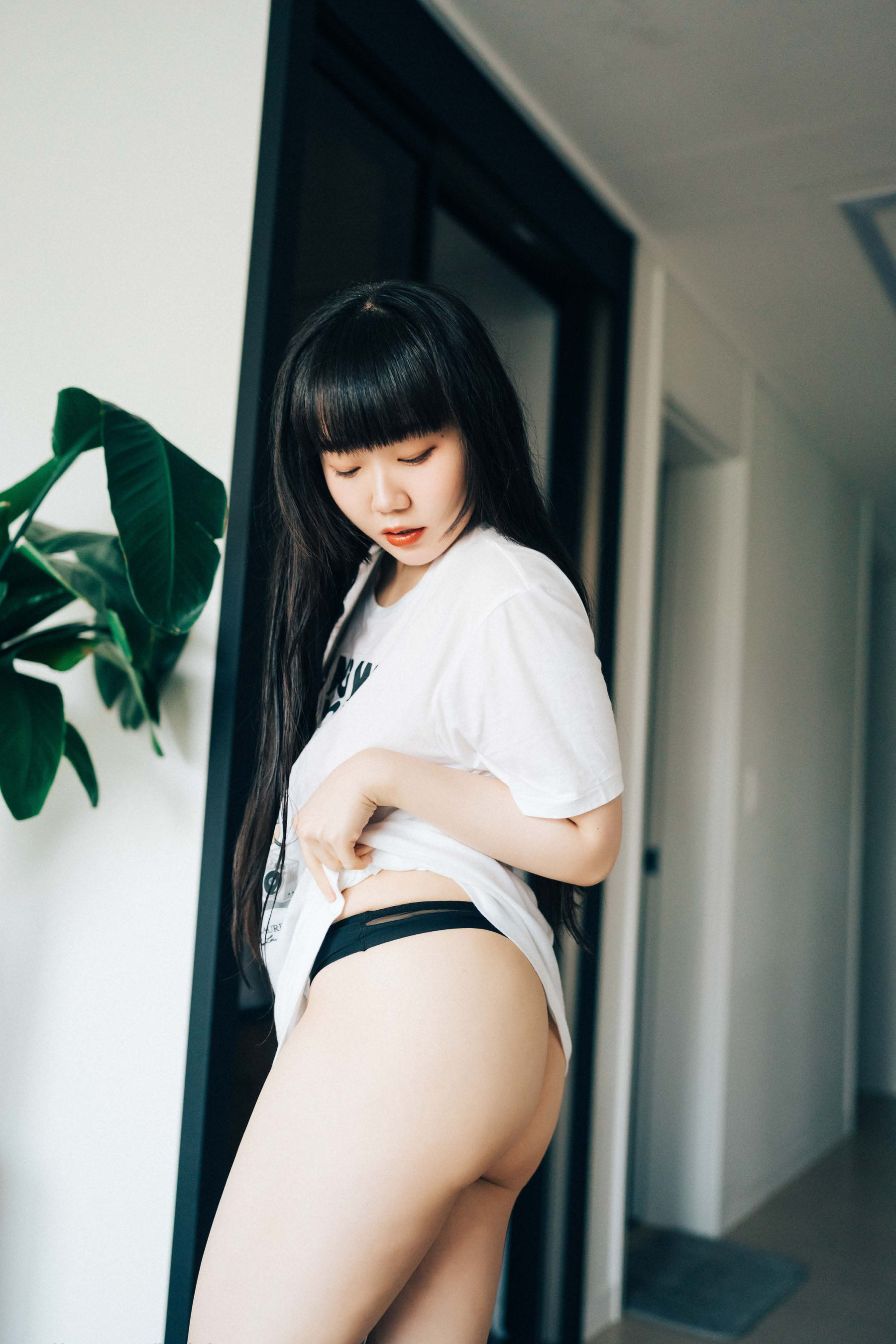 Haivia Doyeon - Sudden Visit/(113P)