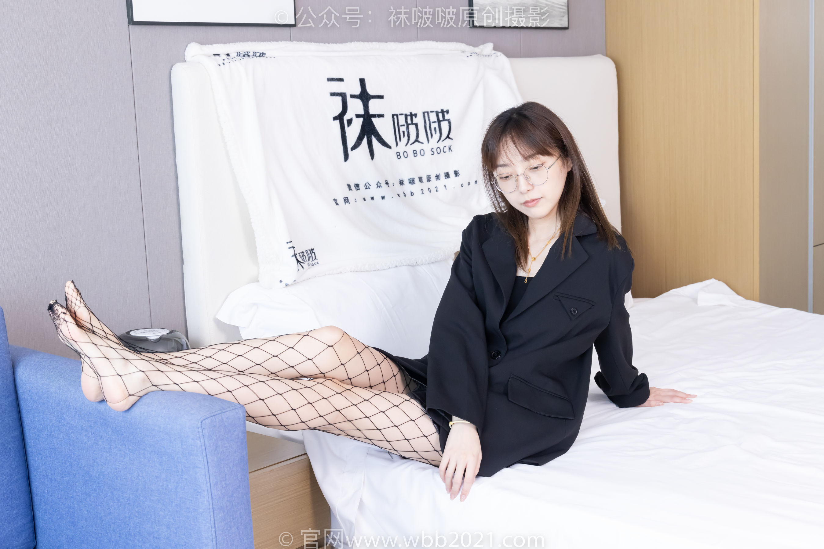 BoBoSocks袜啵啵 No.486 稚予 - 长靴、黑网袜、裸足、裸足踩奶油蛋糕 踩完蛋糕泡脚剧情/(149P)
