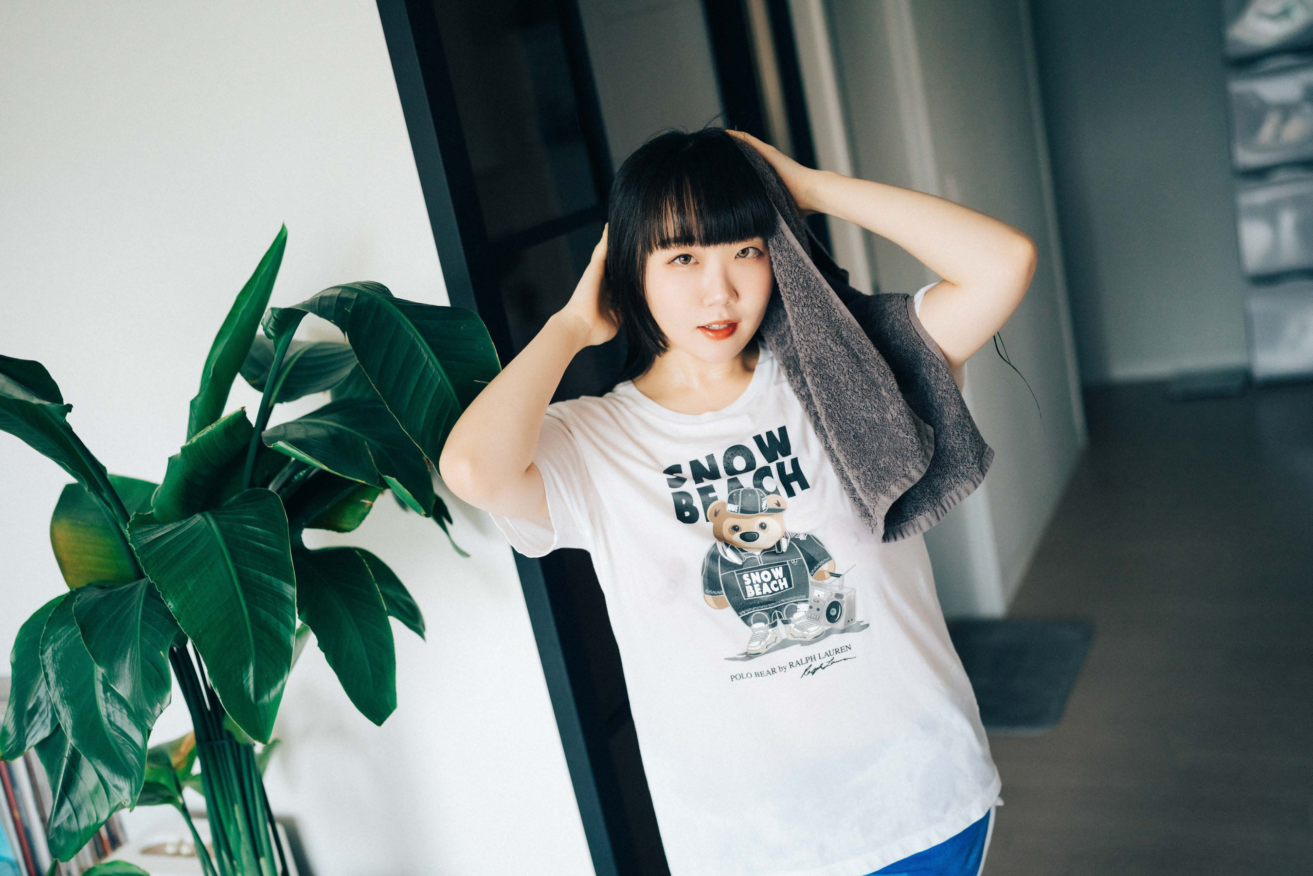Haivia Doyeon - Sudden Visit/(113P)