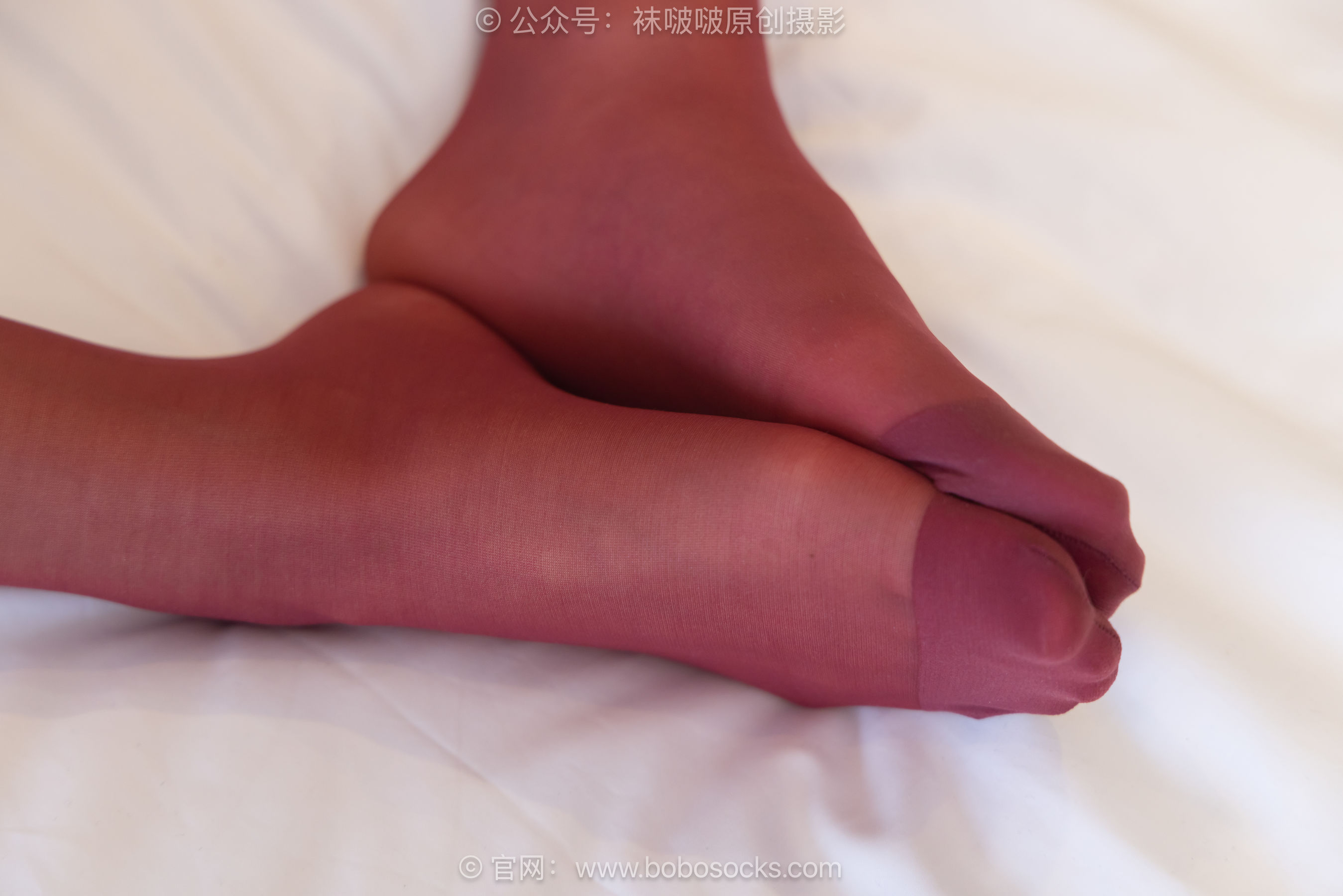 BoBoSocks袜啵啵 No.485 小沫 - 高跟鞋、高跟凉鞋、红丝、花纹白丝、短肉丝、新年旗袍/(160P)