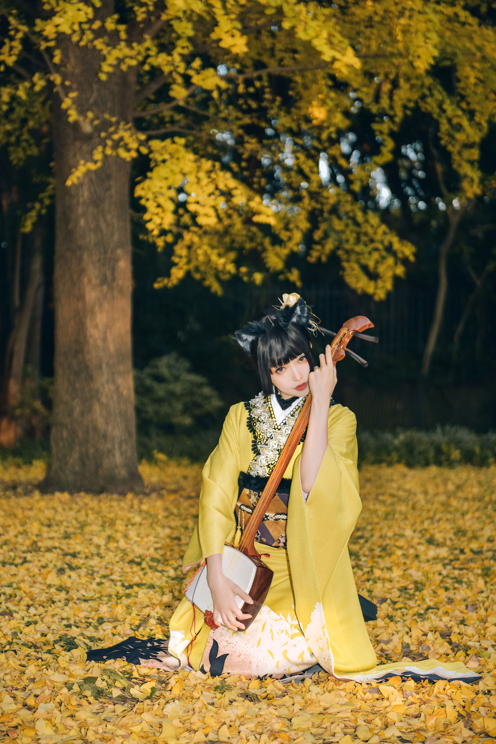 Ely_eee (ElyEE子) - Ginkgo Black Cat 銀杏黑貓/(23P)
