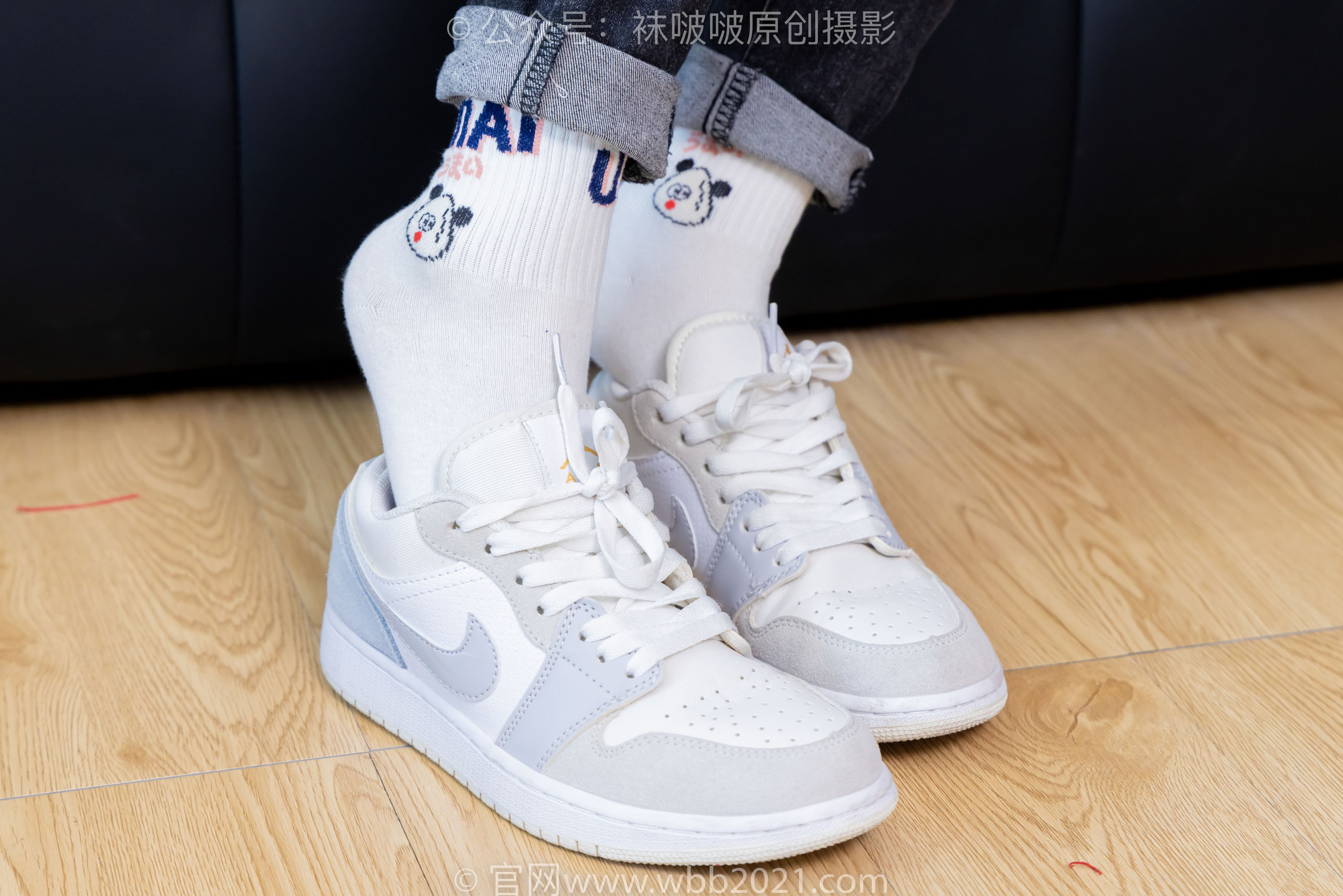 BoBoSocks袜啵啵 No.481 糯米 - 板鞋、白棉袜、裸足、对联迎新春，半脱袜子剧情/(150P)