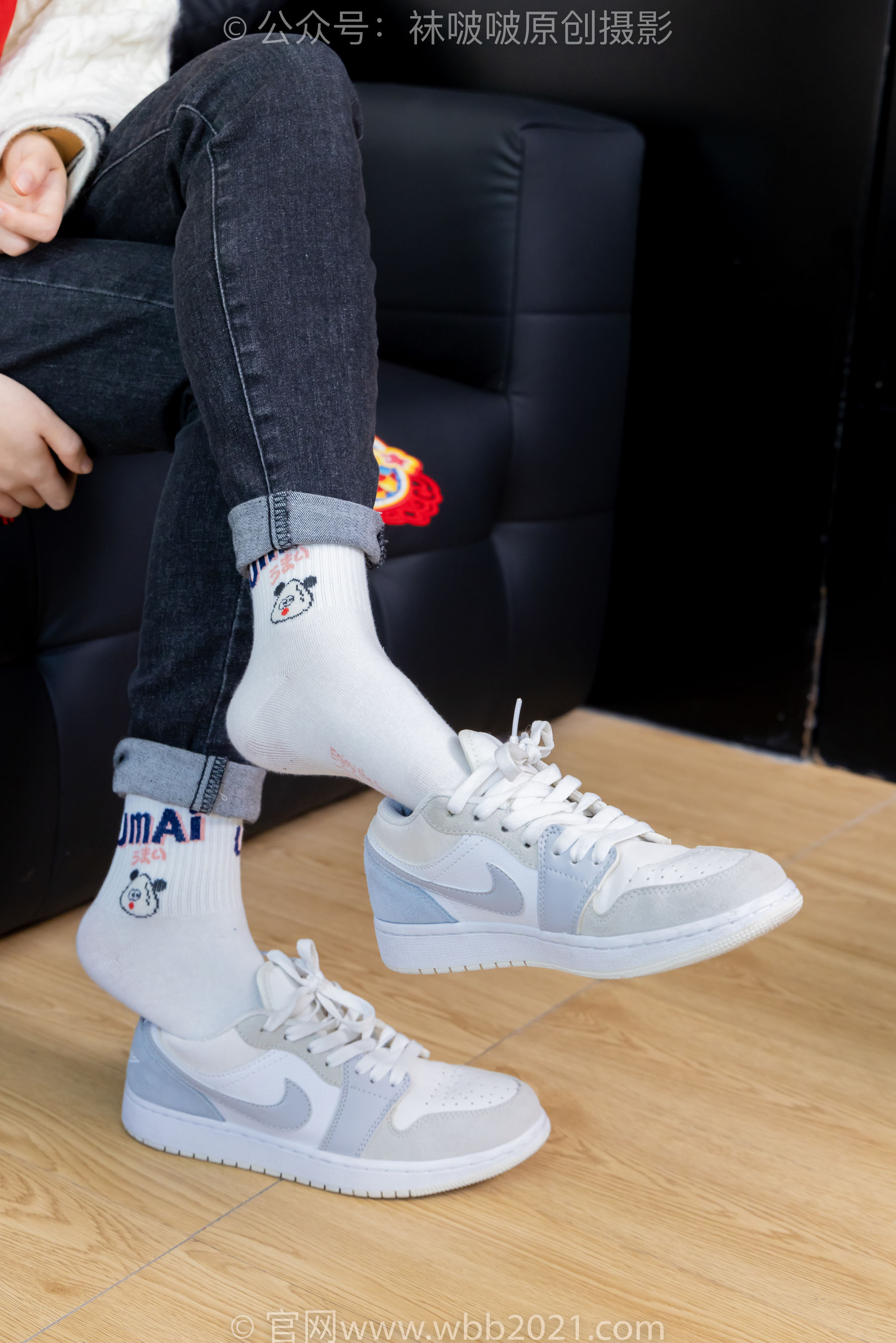 BoBoSocks袜啵啵 No.481 糯米 - 板鞋、白棉袜、裸足、对联迎新春，半脱袜子剧情/(150P)