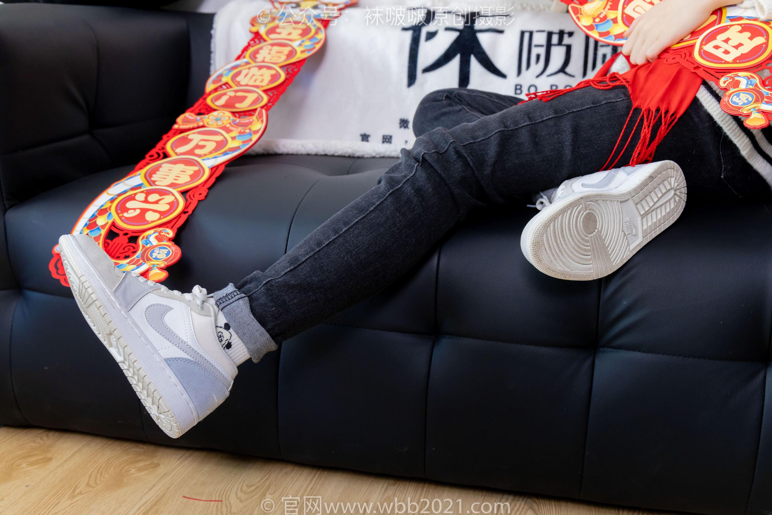 BoBoSocks袜啵啵 No.481 糯米 - 板鞋、白棉袜、裸足、对联迎新春，半脱袜子剧情/(150P)
