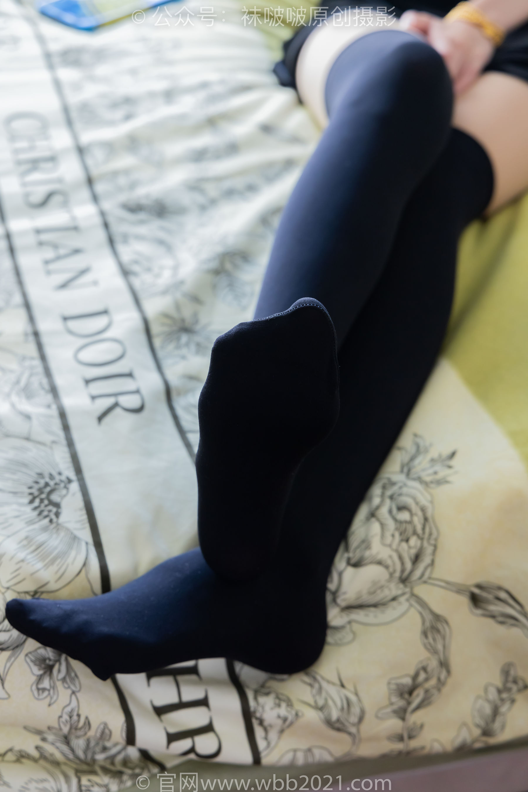 BoBoSocks袜啵啵 No.482 稚予 - 高跟鞋、厚黑丝大腿袜、肉丝、旗袍/(140P)