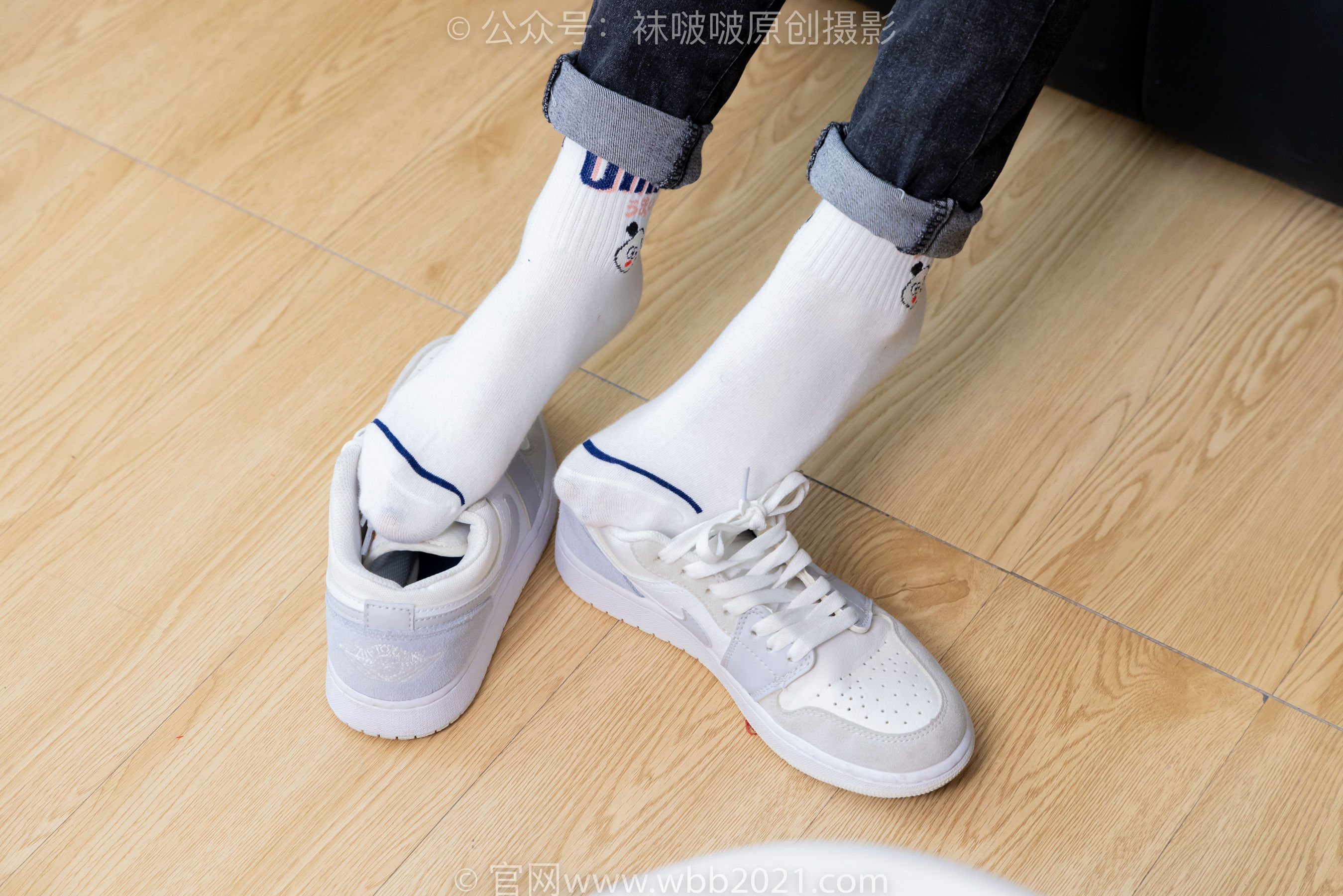 BoBoSocks袜啵啵 No.481 糯米 - 板鞋、白棉袜、裸足、对联迎新春，半脱袜子剧情/(150P)